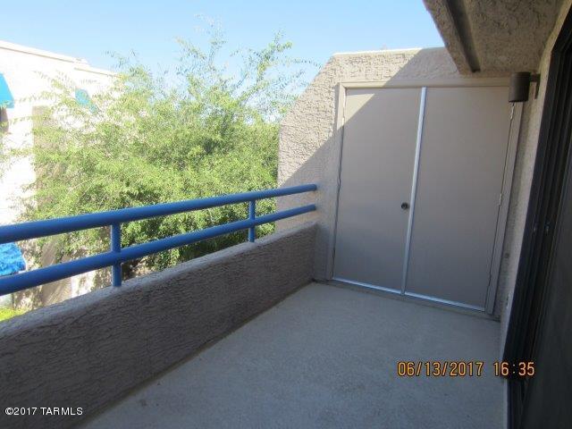 Summertree Condominiums (1-224) - Residential
