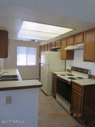 Summertree Condominiums (1-224) - Residential