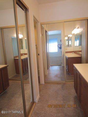Summertree Condominiums (1-224) - Residential