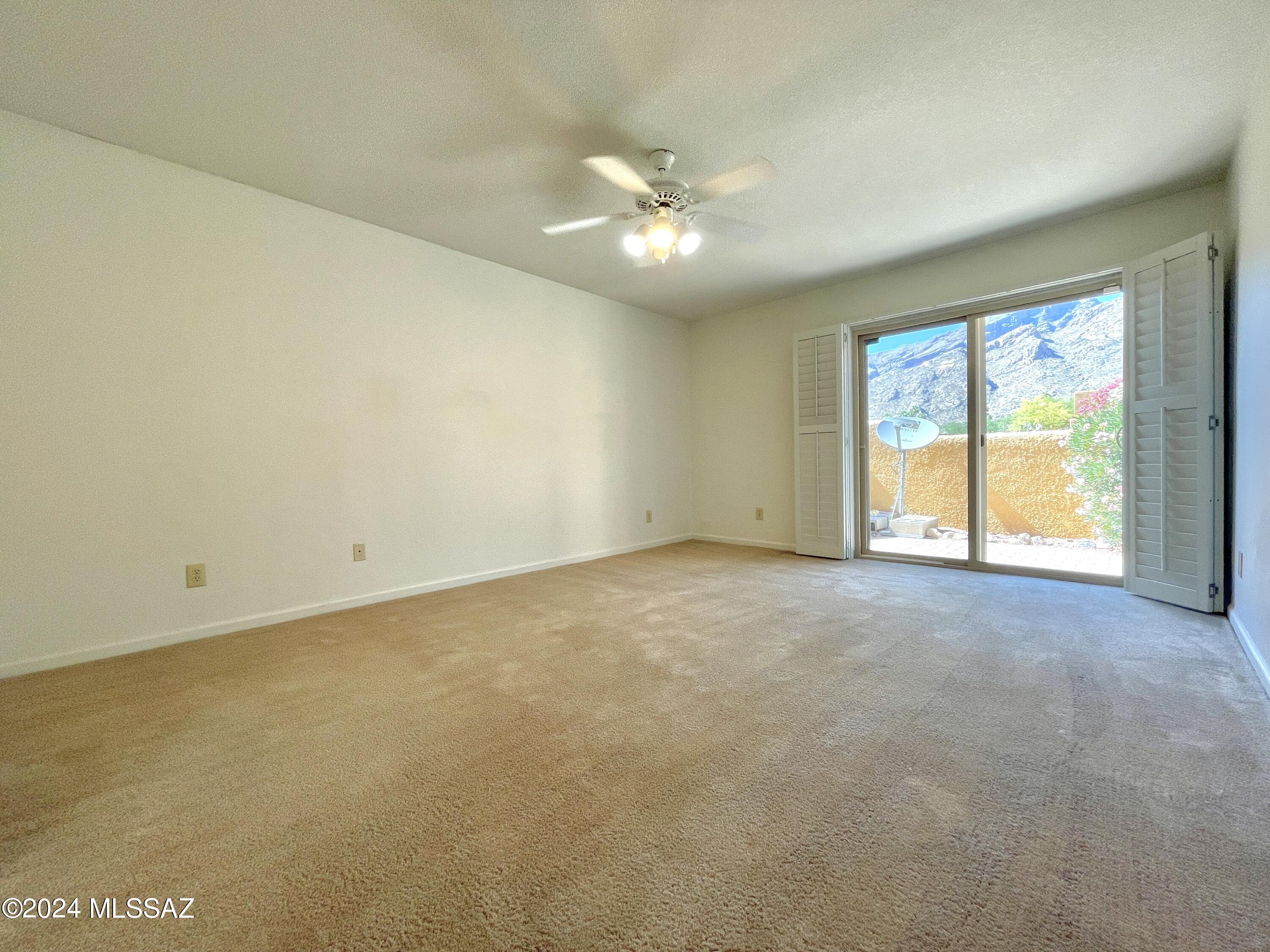 Reflections in the Catalina Condominium - Residential Lease