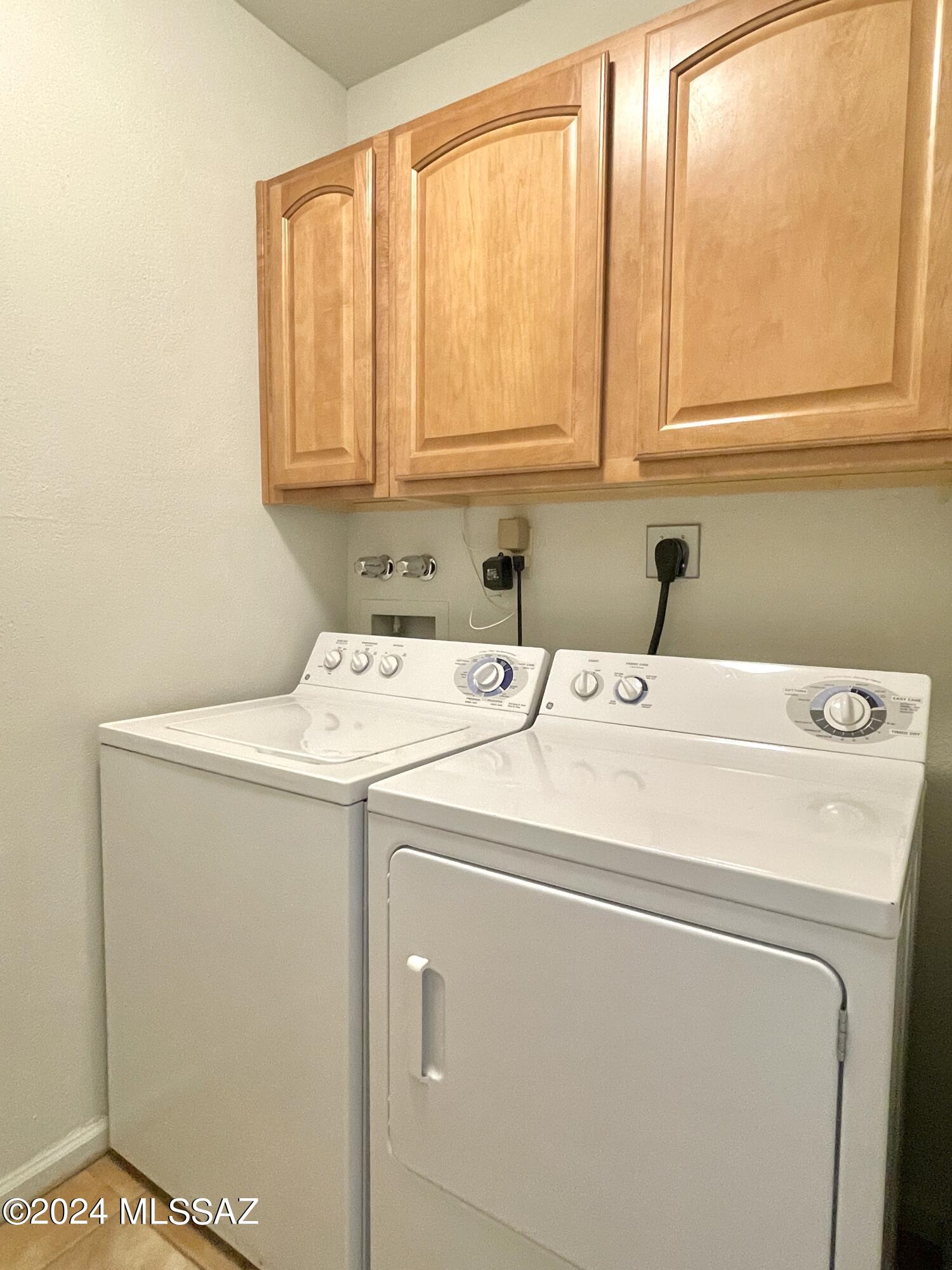 Reflections in the Catalina Condominium - Residential Lease