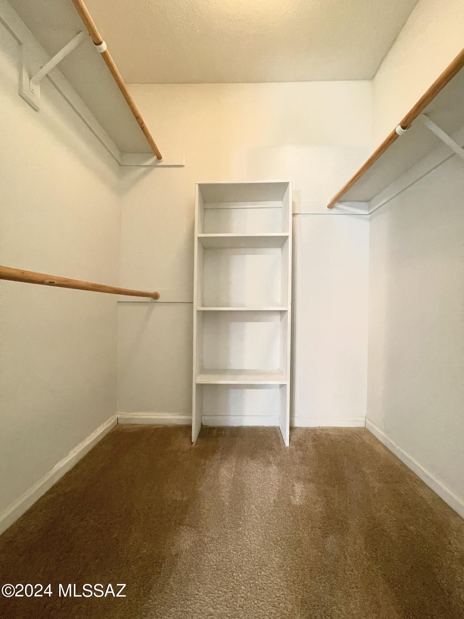 Reflections in the Catalina Condominium - Residential Lease