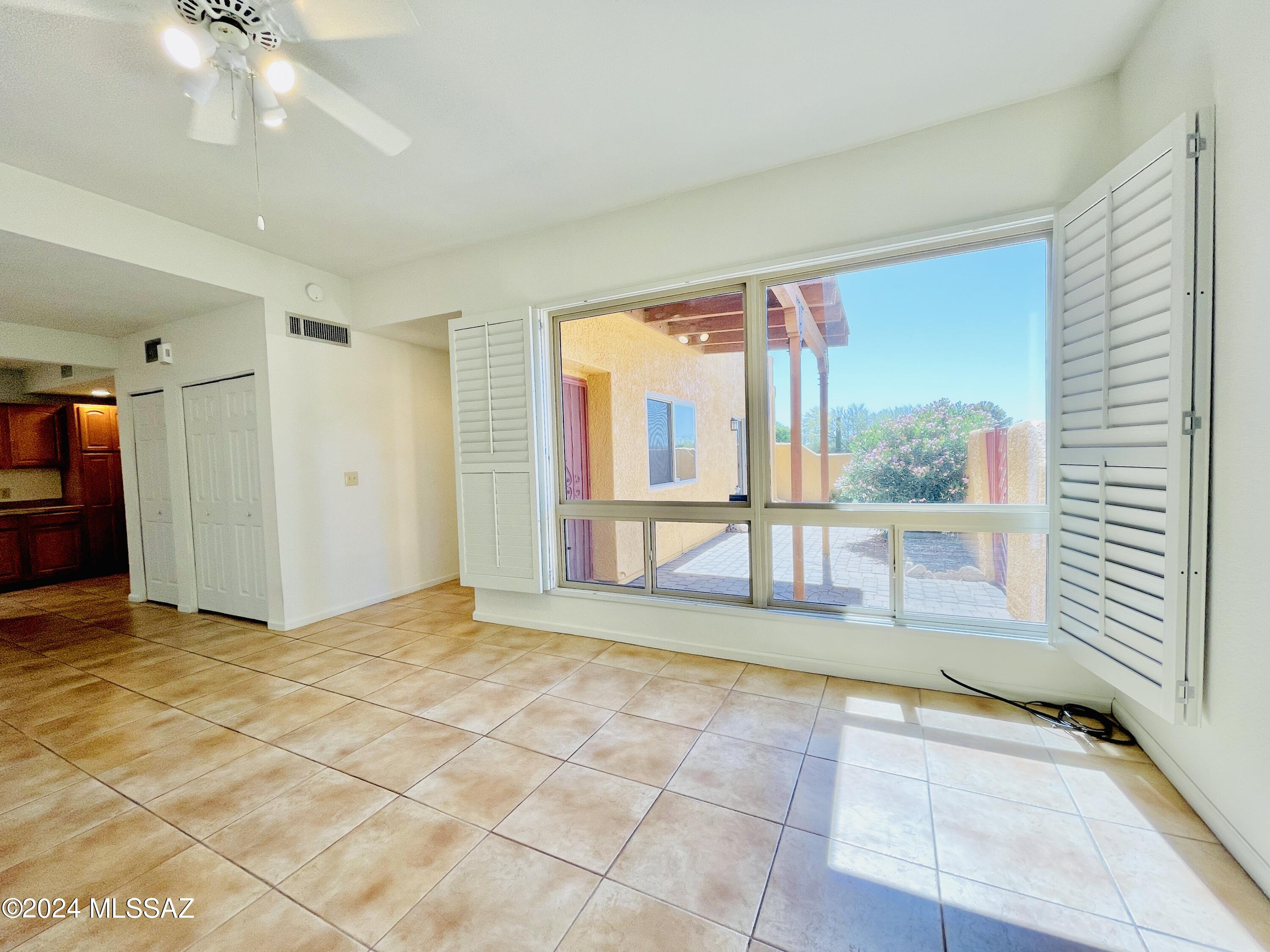 Reflections in the Catalina Condominium - Residential Lease
