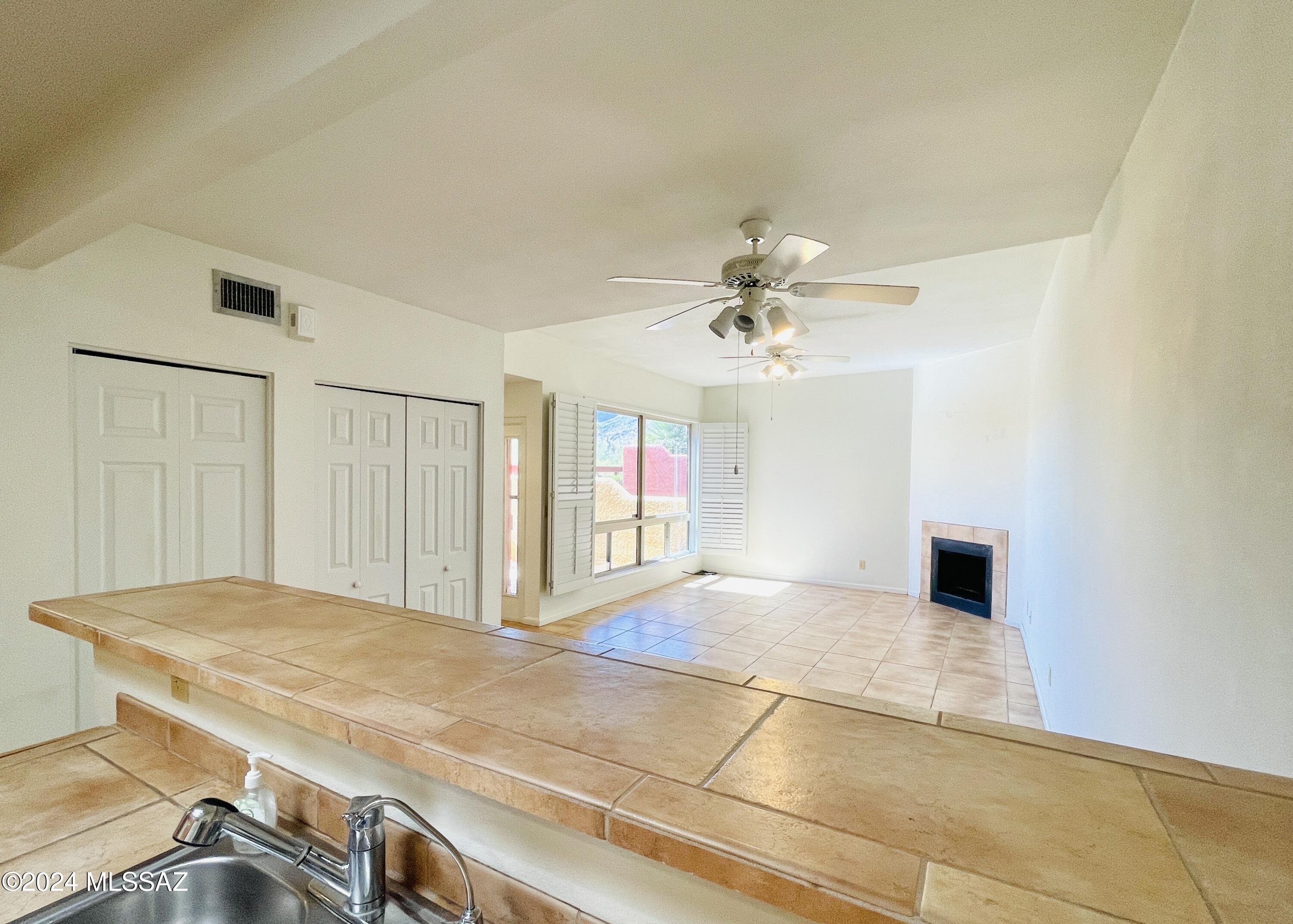 Reflections in the Catalina Condominium - Residential Lease