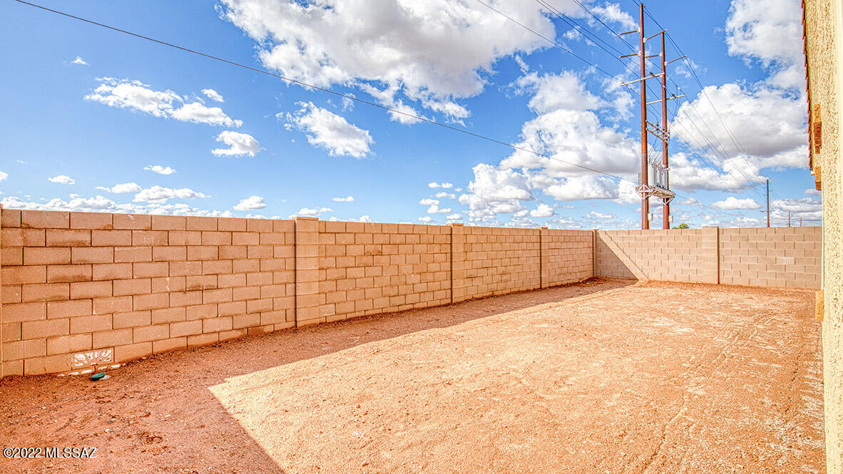 Saguaro Bloom SQ20180540069 - Residential