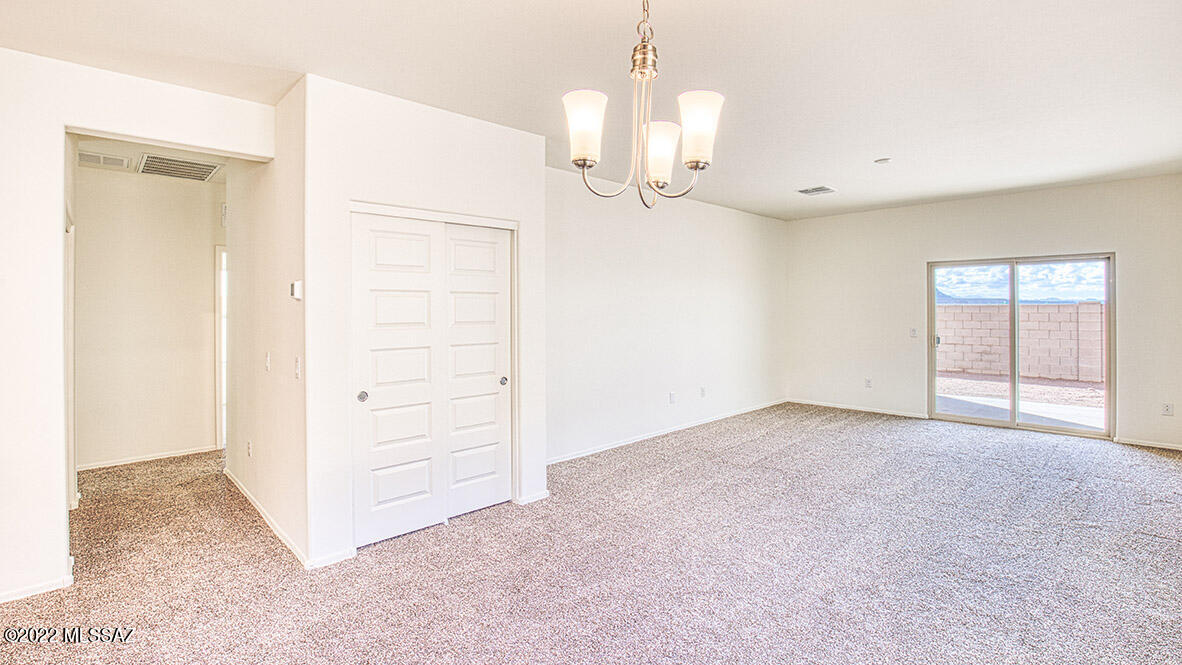 Saguaro Bloom SQ20180540069 - Residential