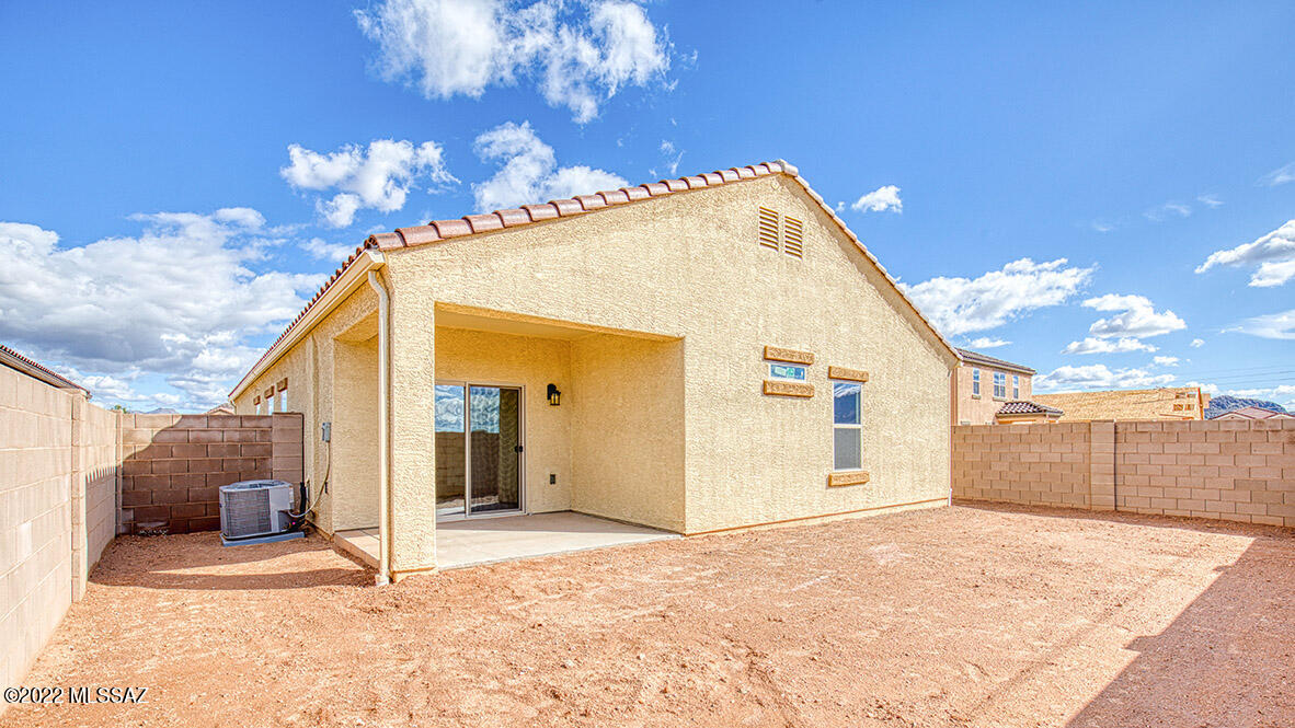 Saguaro Bloom SQ20180540069 - Residential