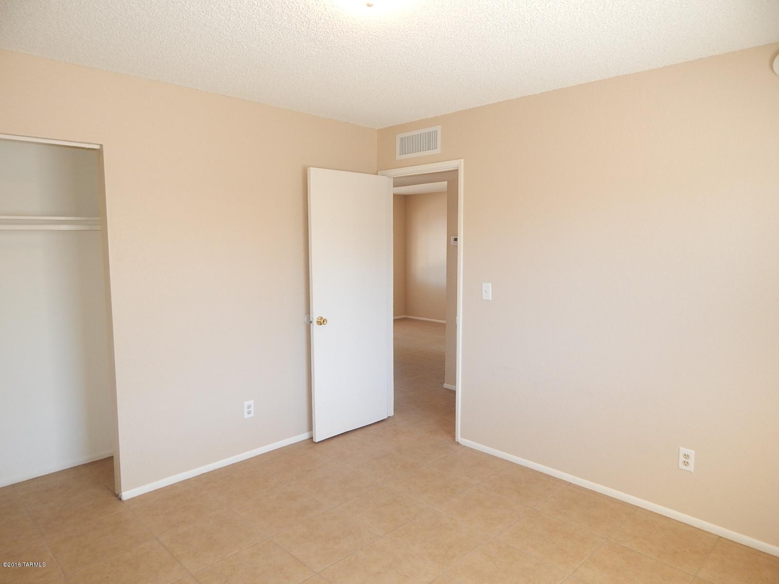 Kenrose Park Addition - Residential Lease