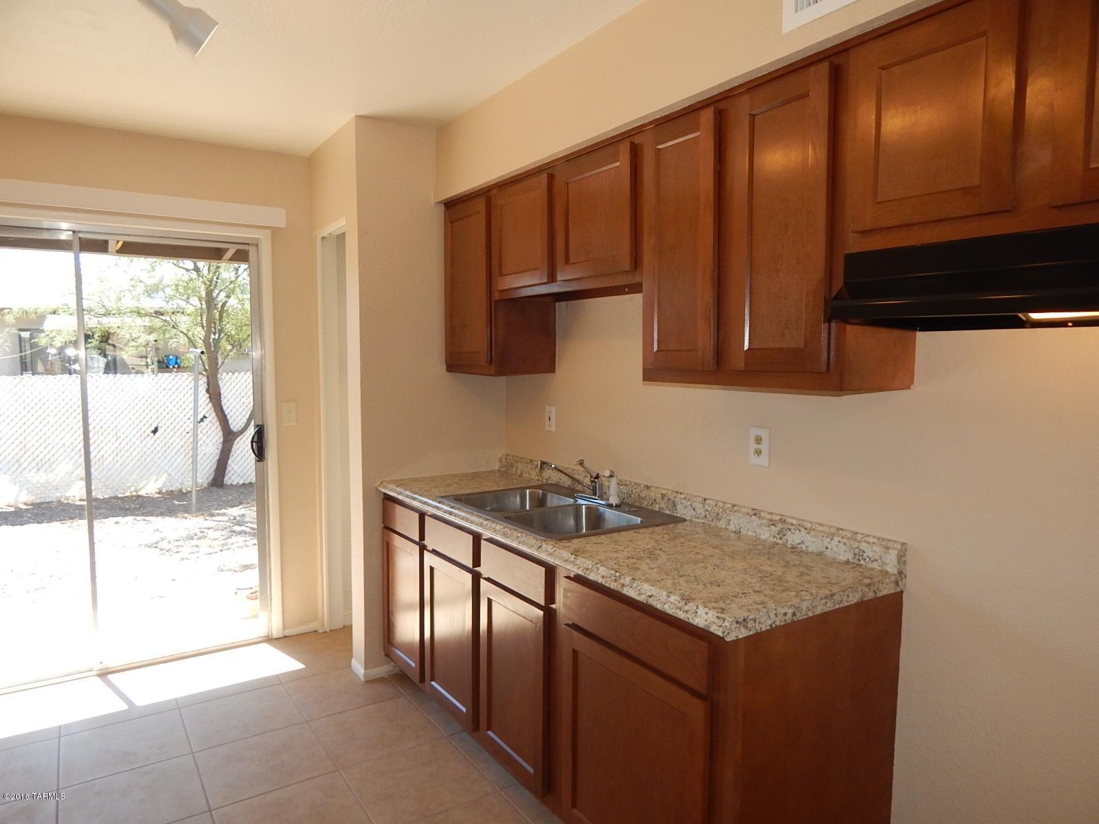 Kenrose Park Addition - Residential Lease
