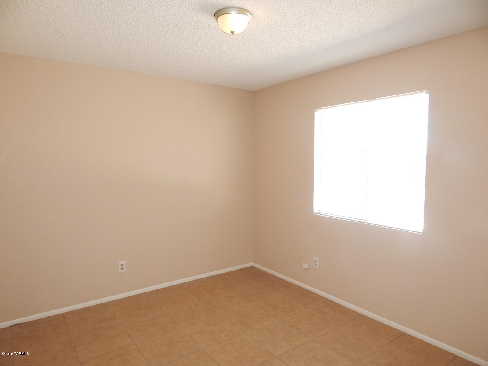 Kenrose Park Addition - Residential Lease