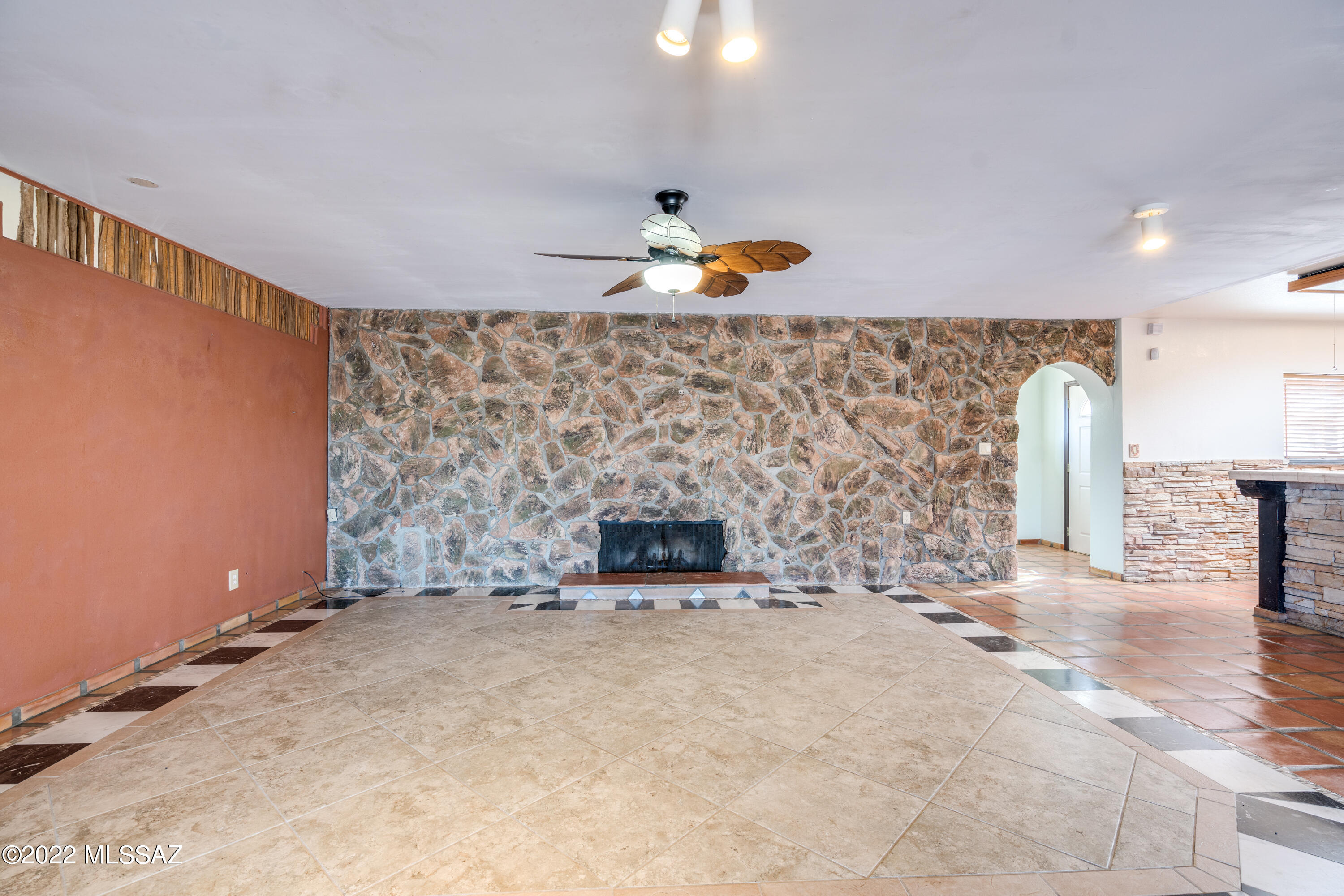 New Tucson Unit NO. 22 (63-139) - Residential