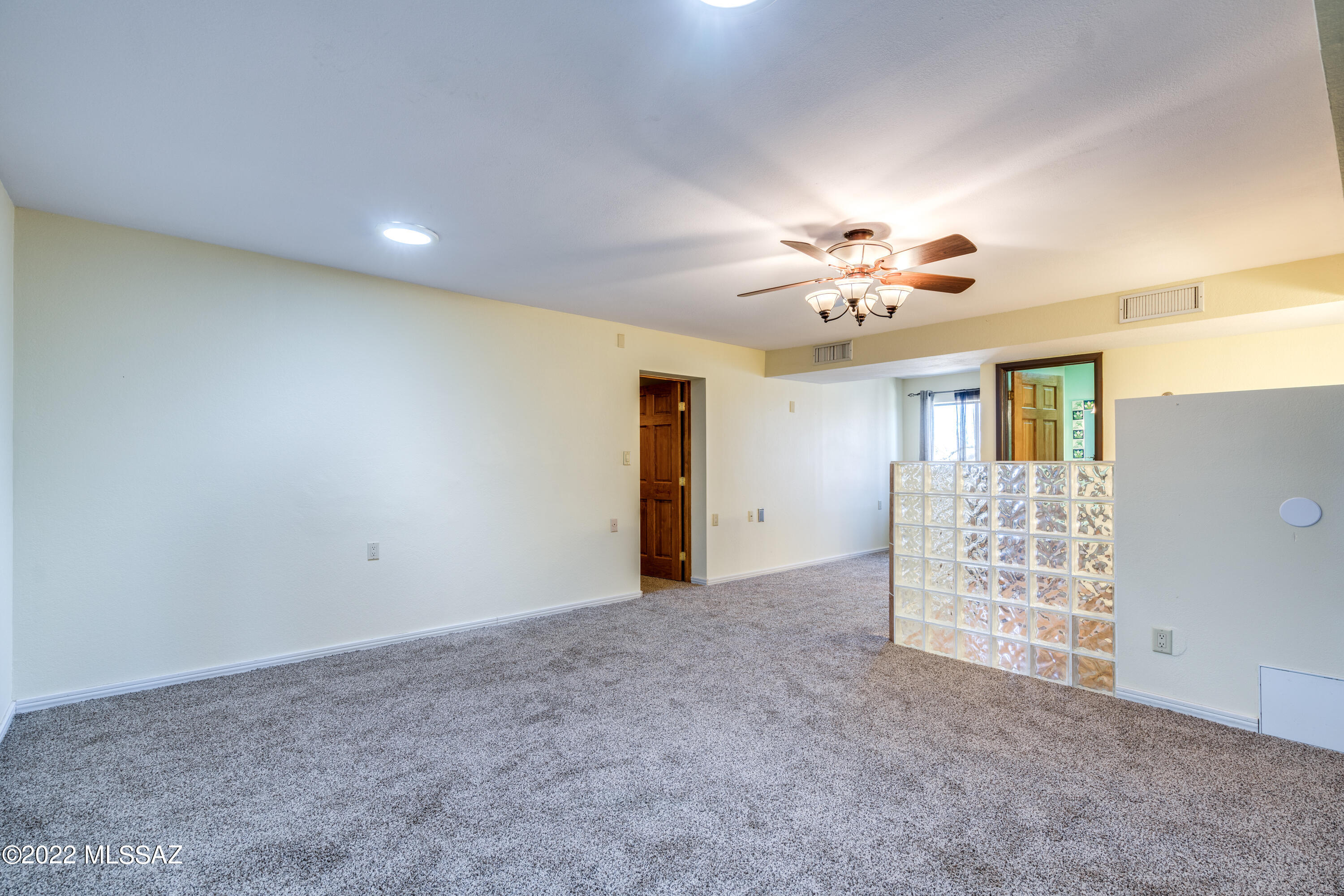 New Tucson Unit NO. 22 (63-139) - Residential