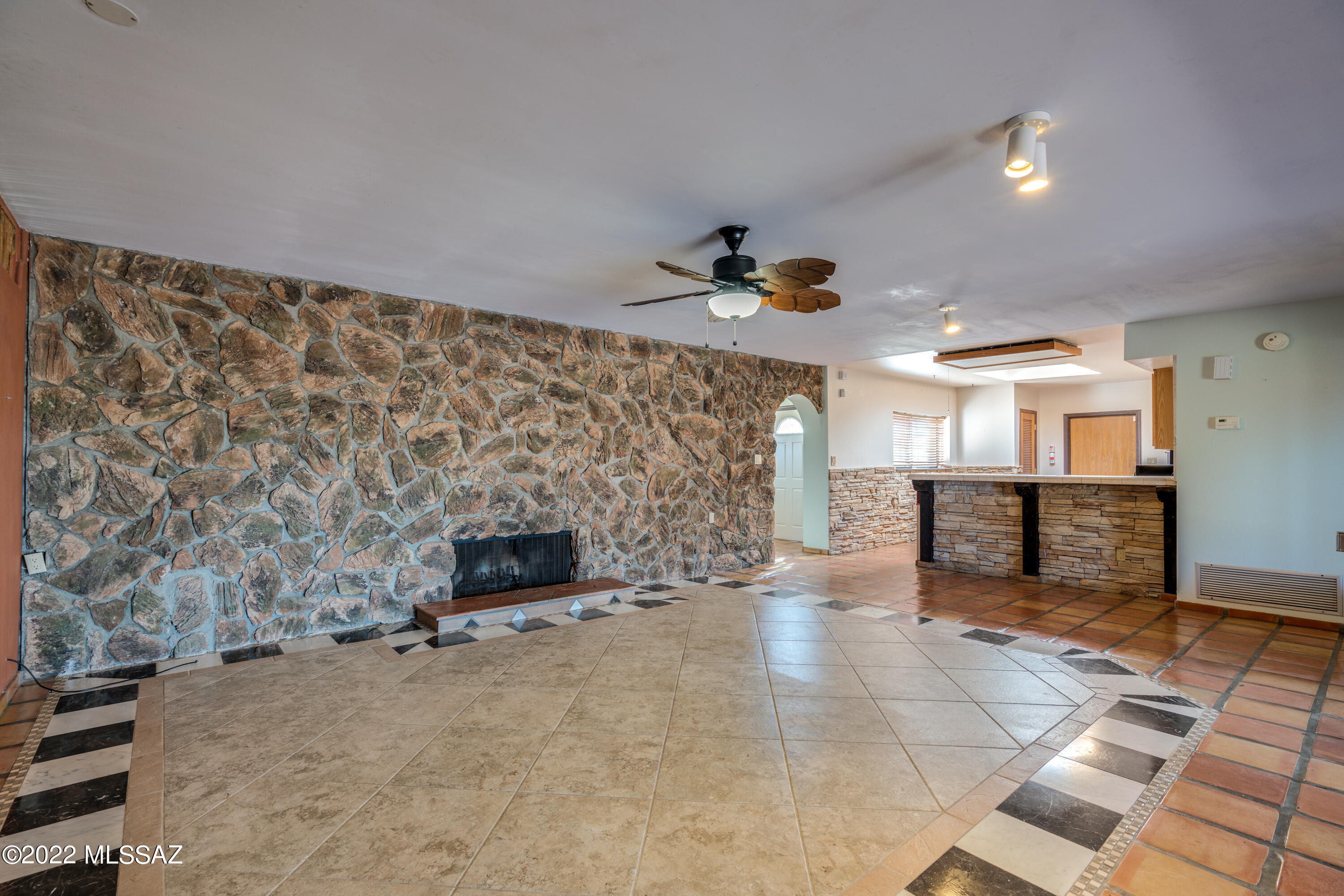 New Tucson Unit NO. 22 (63-139) - Residential