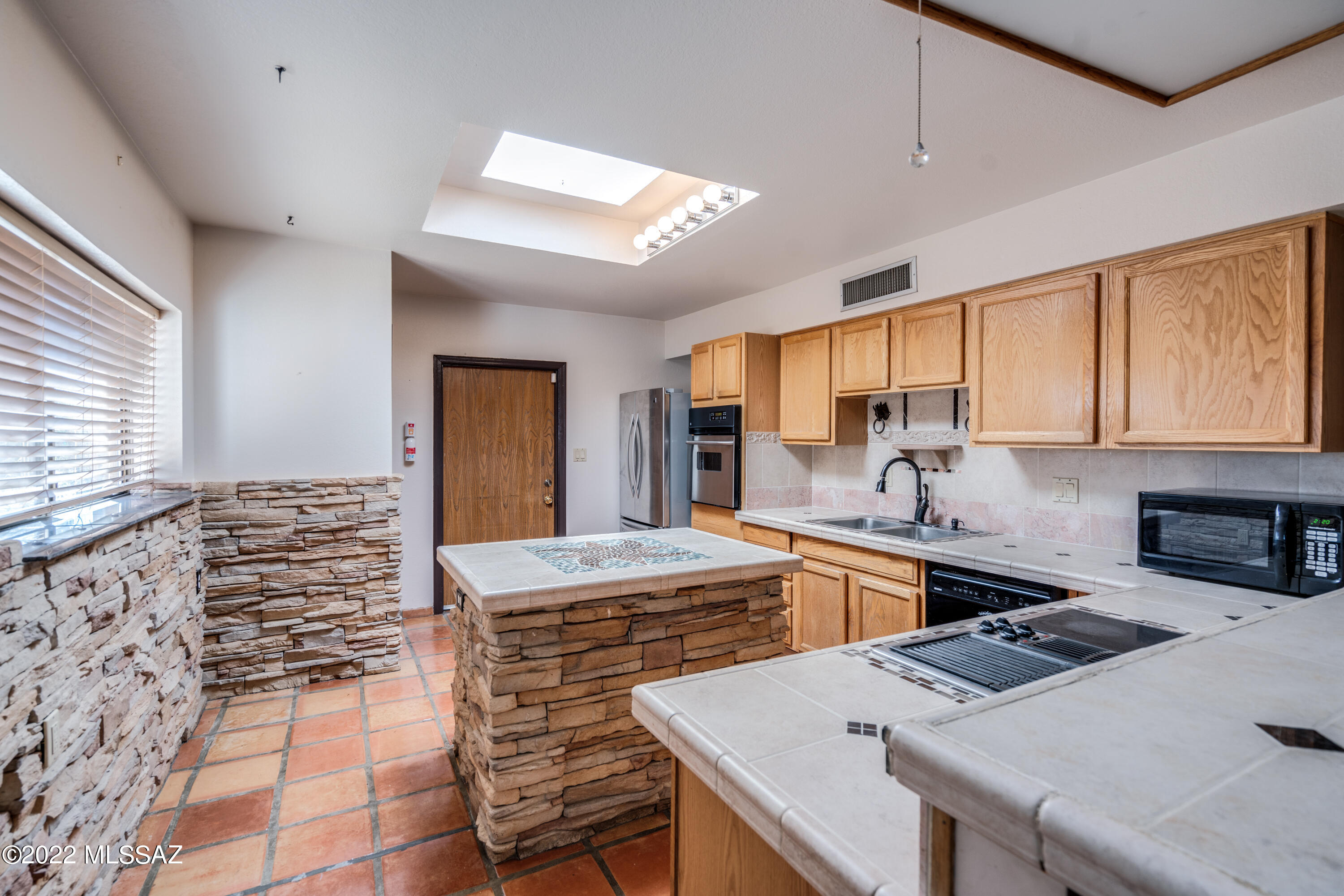 New Tucson Unit NO. 22 (63-139) - Residential