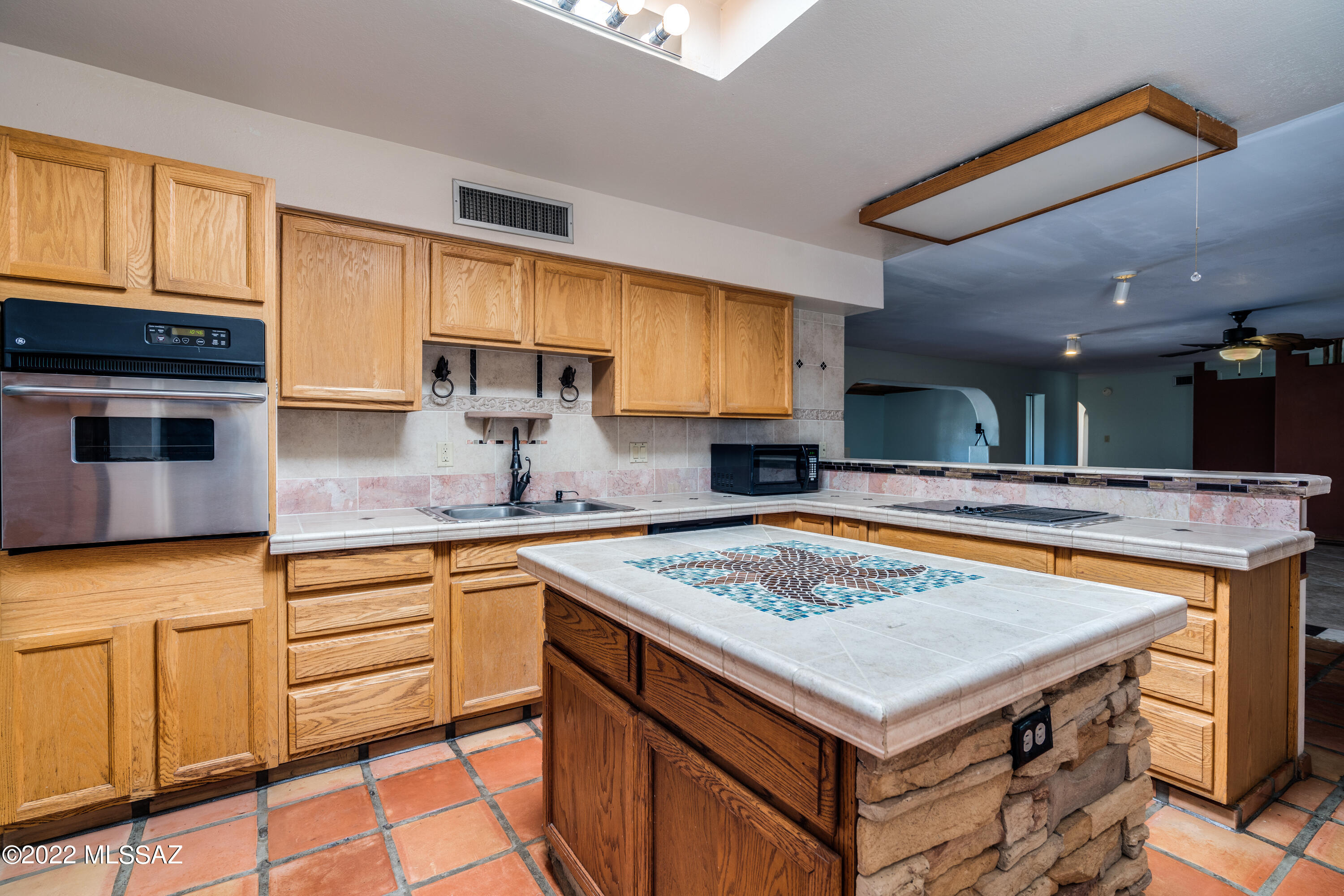 New Tucson Unit NO. 22 (63-139) - Residential