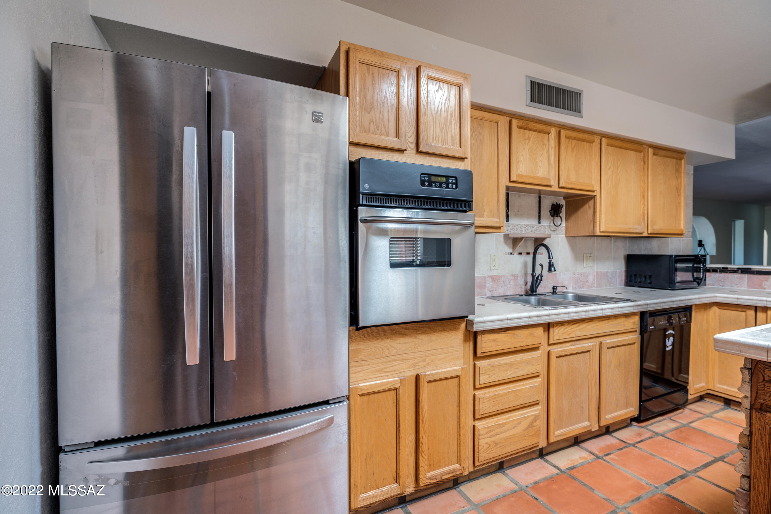 New Tucson Unit NO. 22 (63-139) - Residential