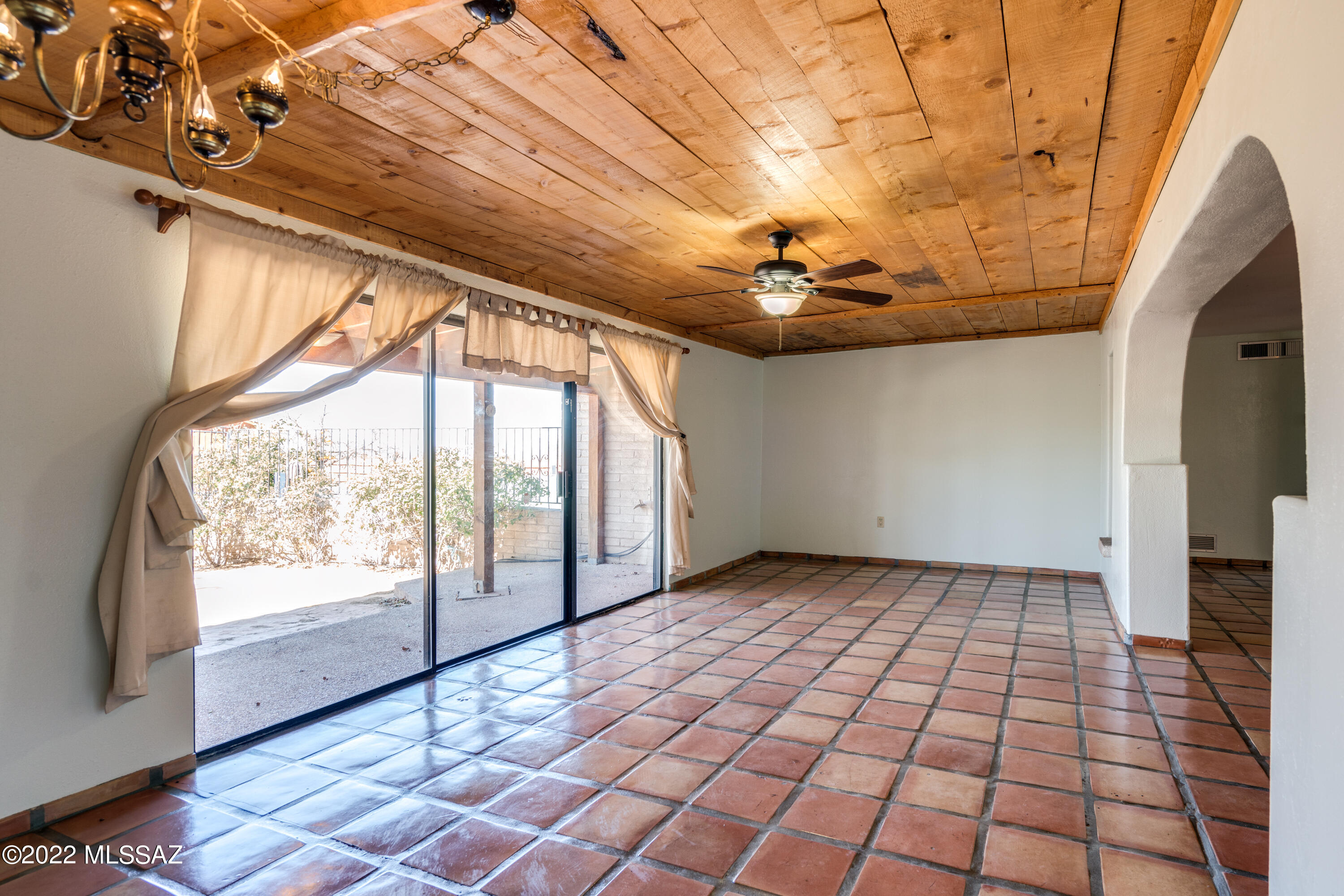 New Tucson Unit NO. 22 (63-139) - Residential