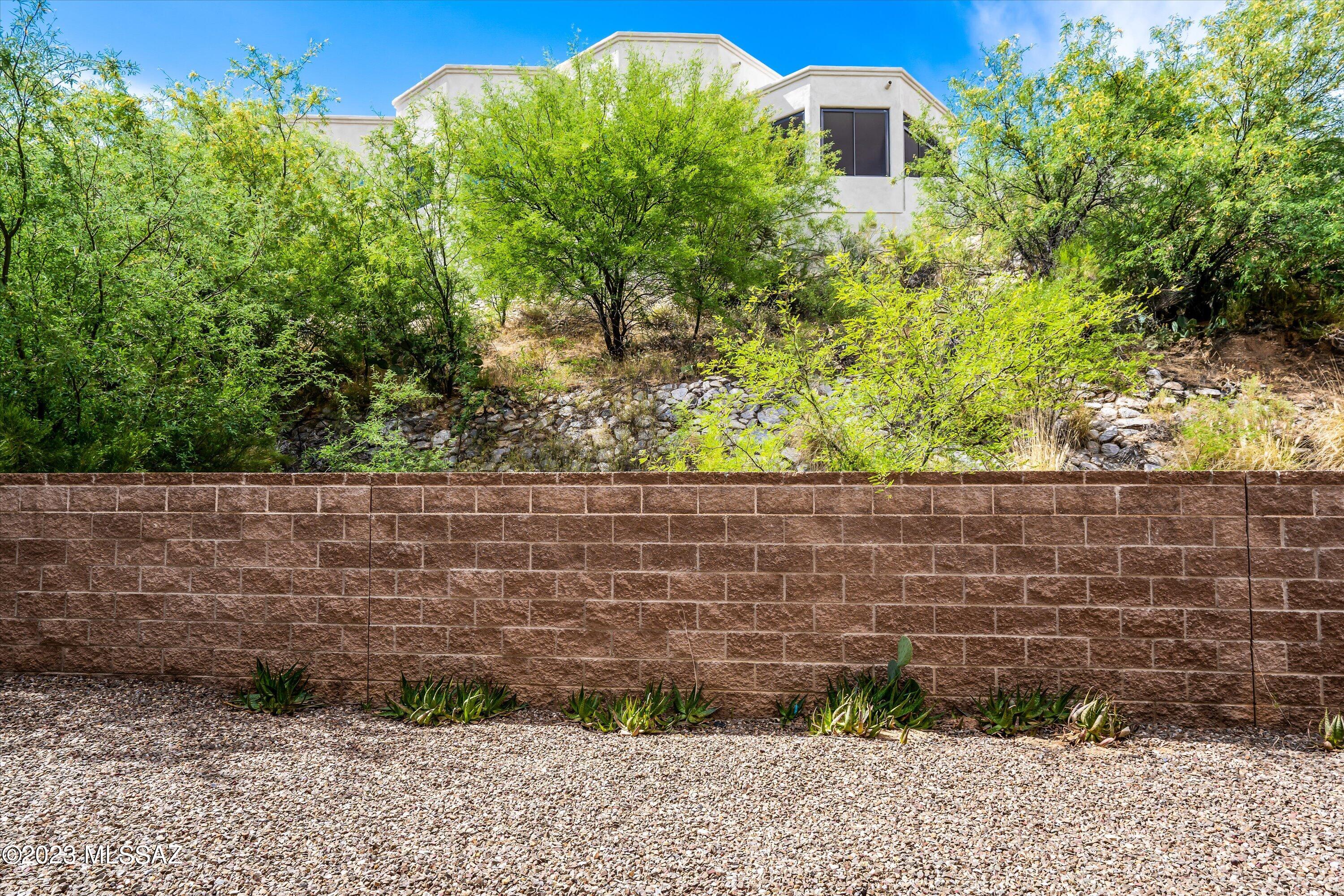 The Boulders at La Reserve Condominiums - Residential