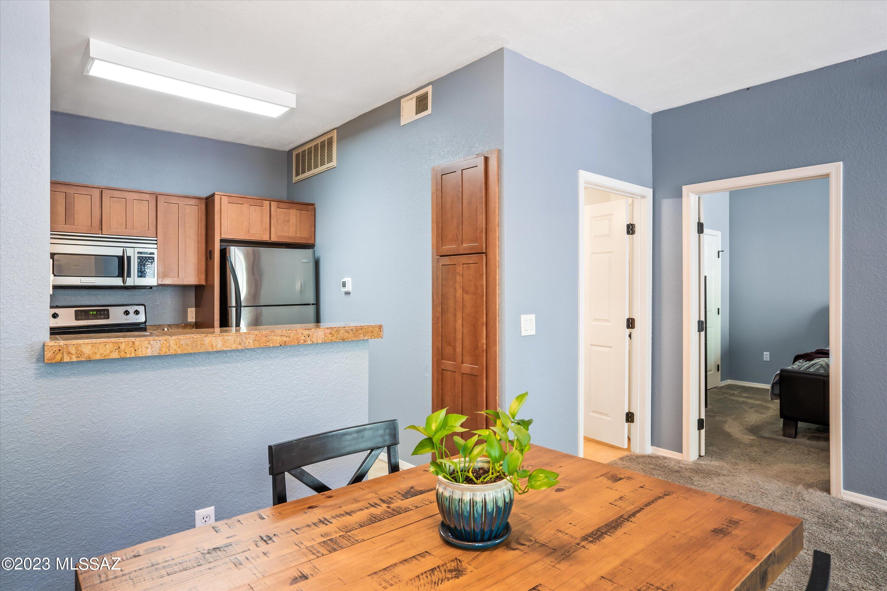 The Boulders at La Reserve Condominiums - Residential