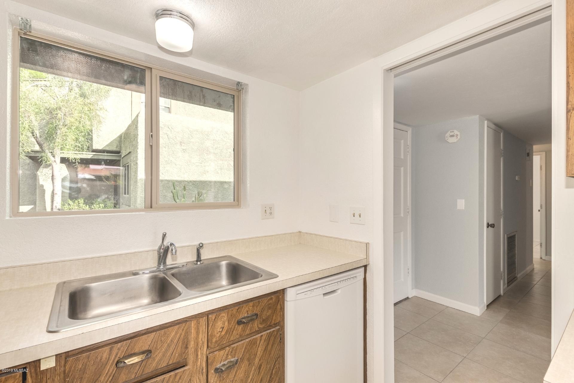 Richland Heights Townhouses - Residential