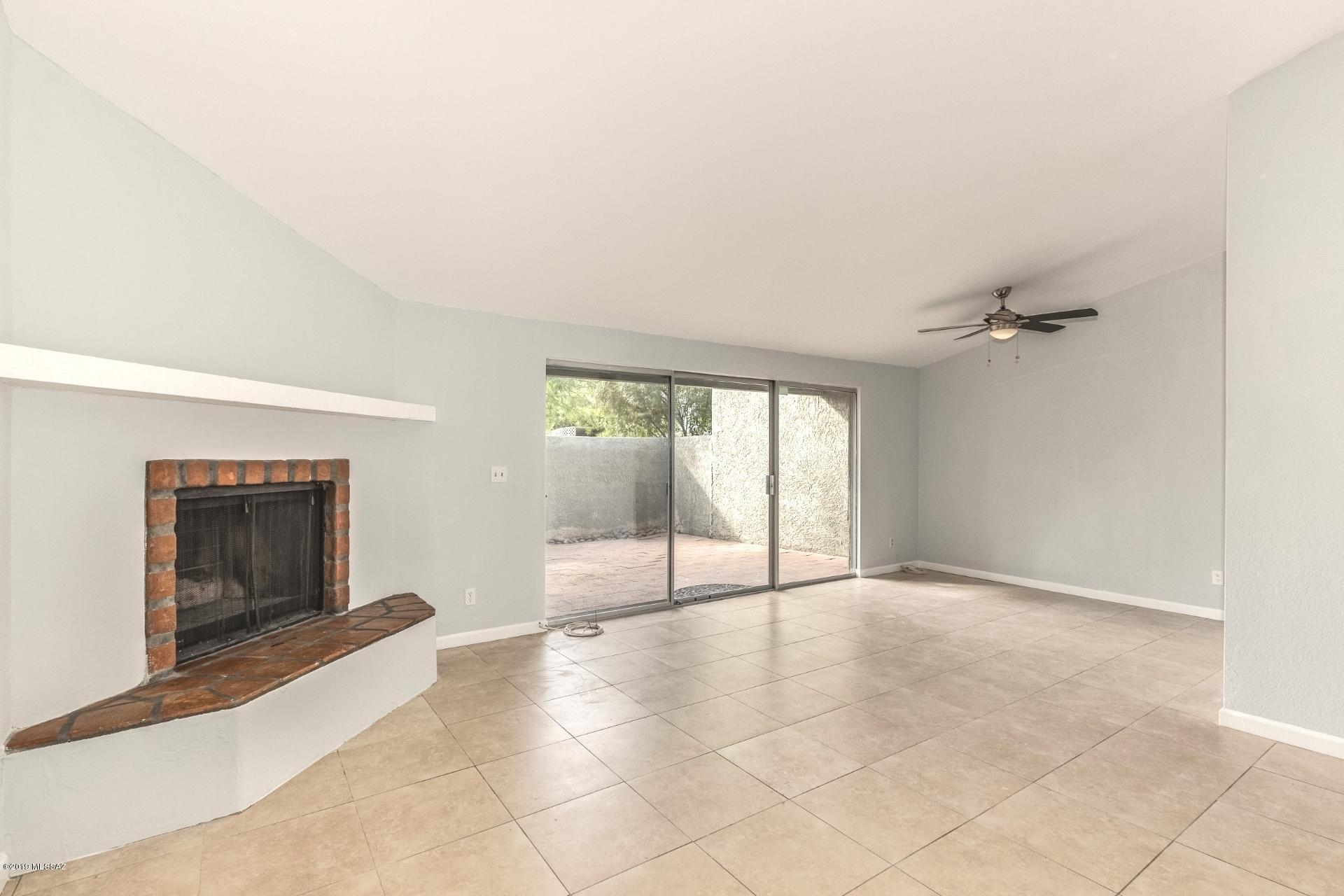 Richland Heights Townhouses - Residential