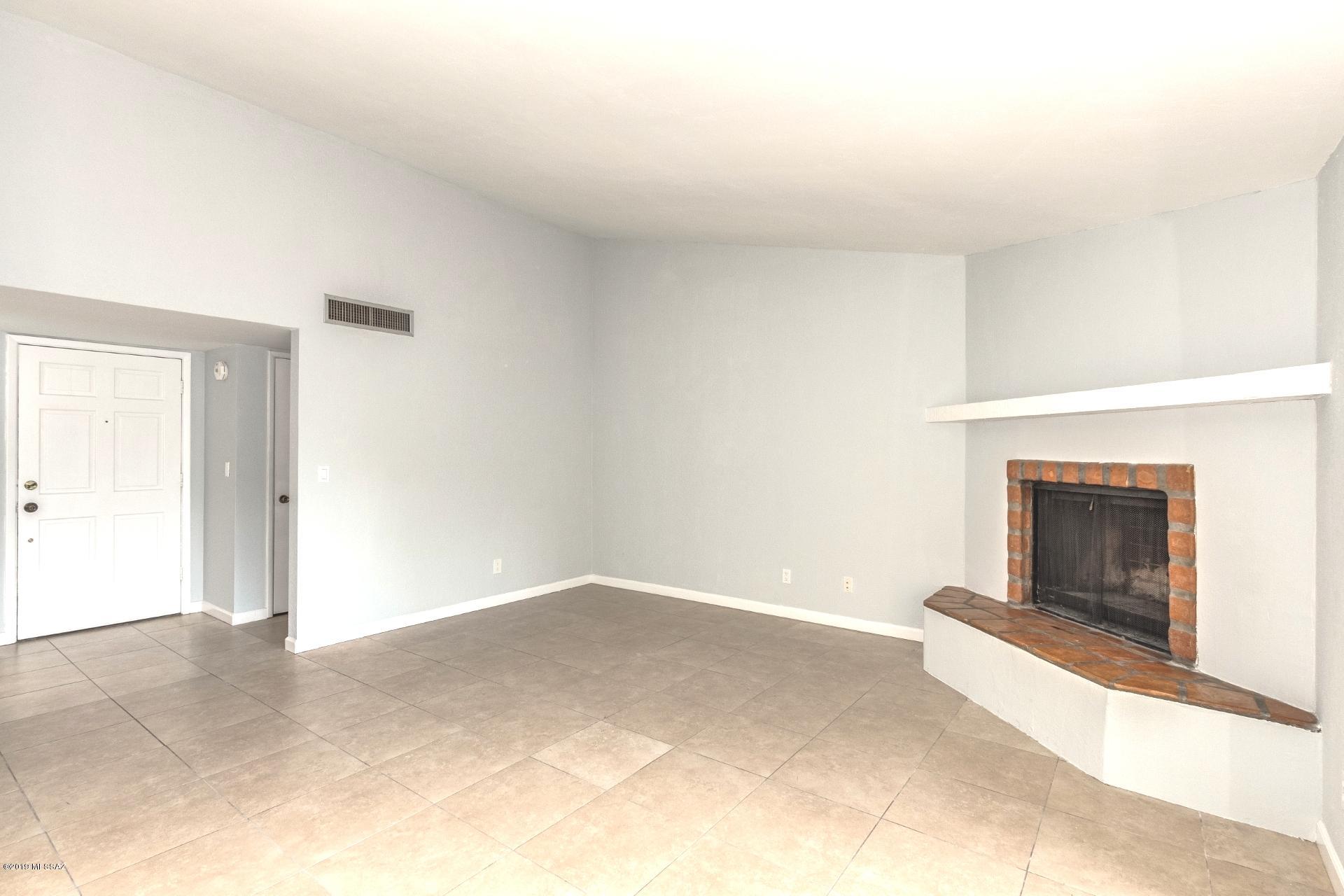 Richland Heights Townhouses - Residential