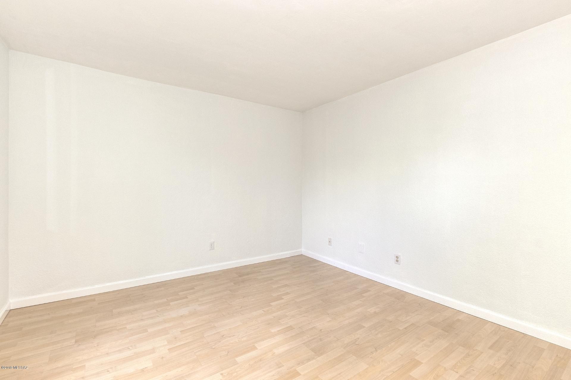 Richland Heights Townhouses - Residential