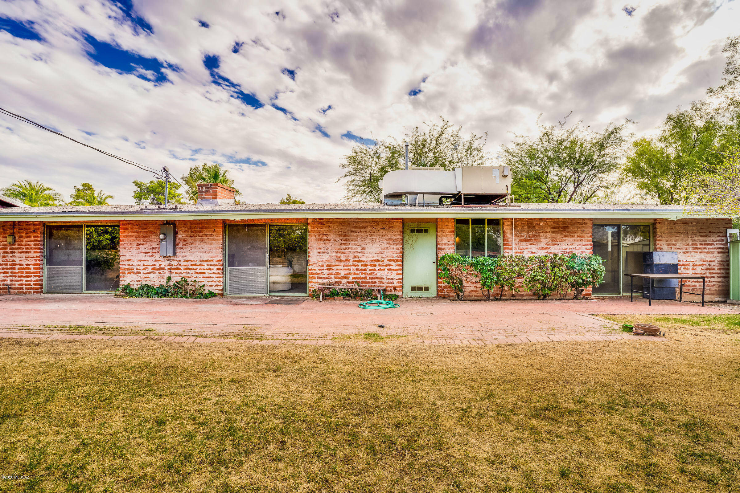 Cinco Via - Residential
