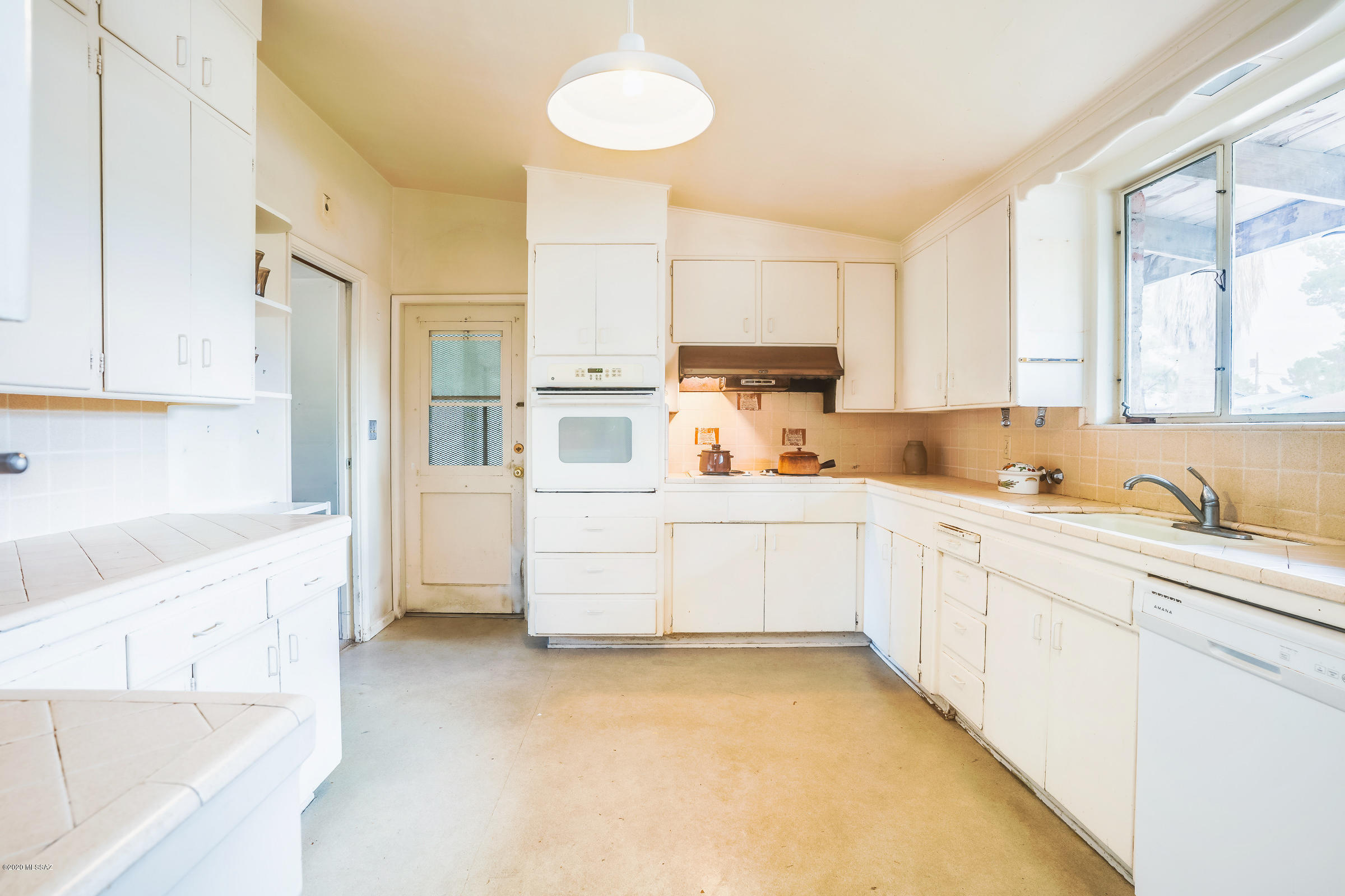 Cinco Via - Residential
