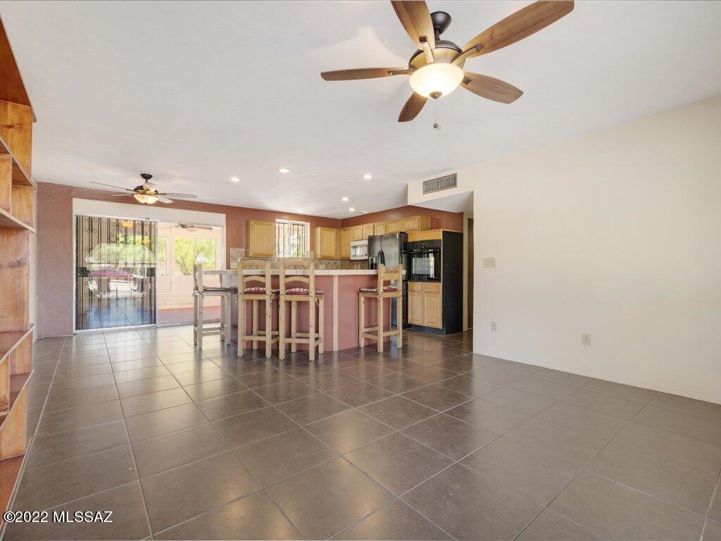 Sherwood Village Terrace (1-85) - Residential