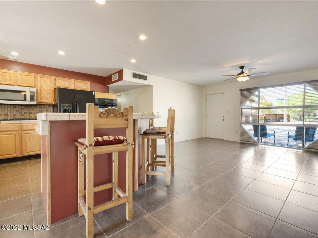 Sherwood Village Terrace (1-85) - Residential