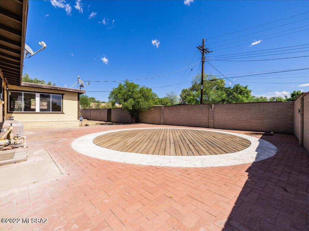 Sherwood Village Terrace (1-85) - Residential