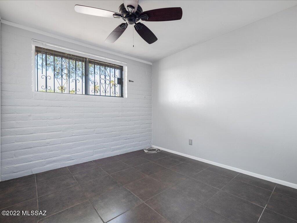 Sherwood Village Terrace (1-85) - Residential