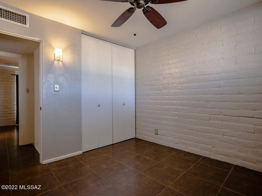 Sherwood Village Terrace (1-85) - Residential