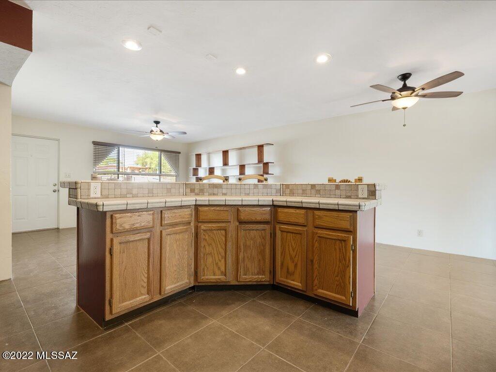Sherwood Village Terrace (1-85) - Residential