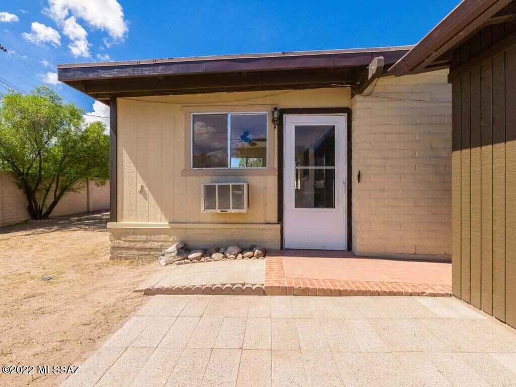 Sherwood Village Terrace (1-85) - Residential