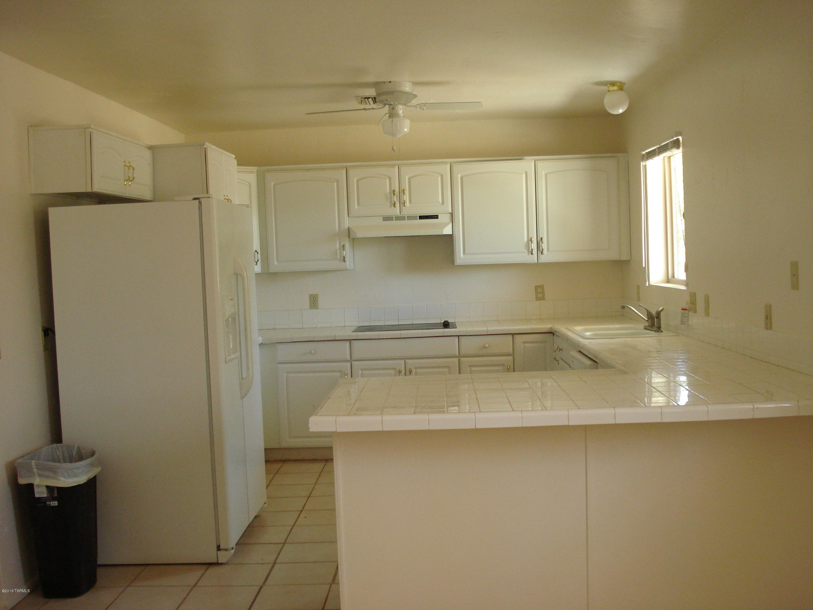 Mescal Lakes - Residential Lease