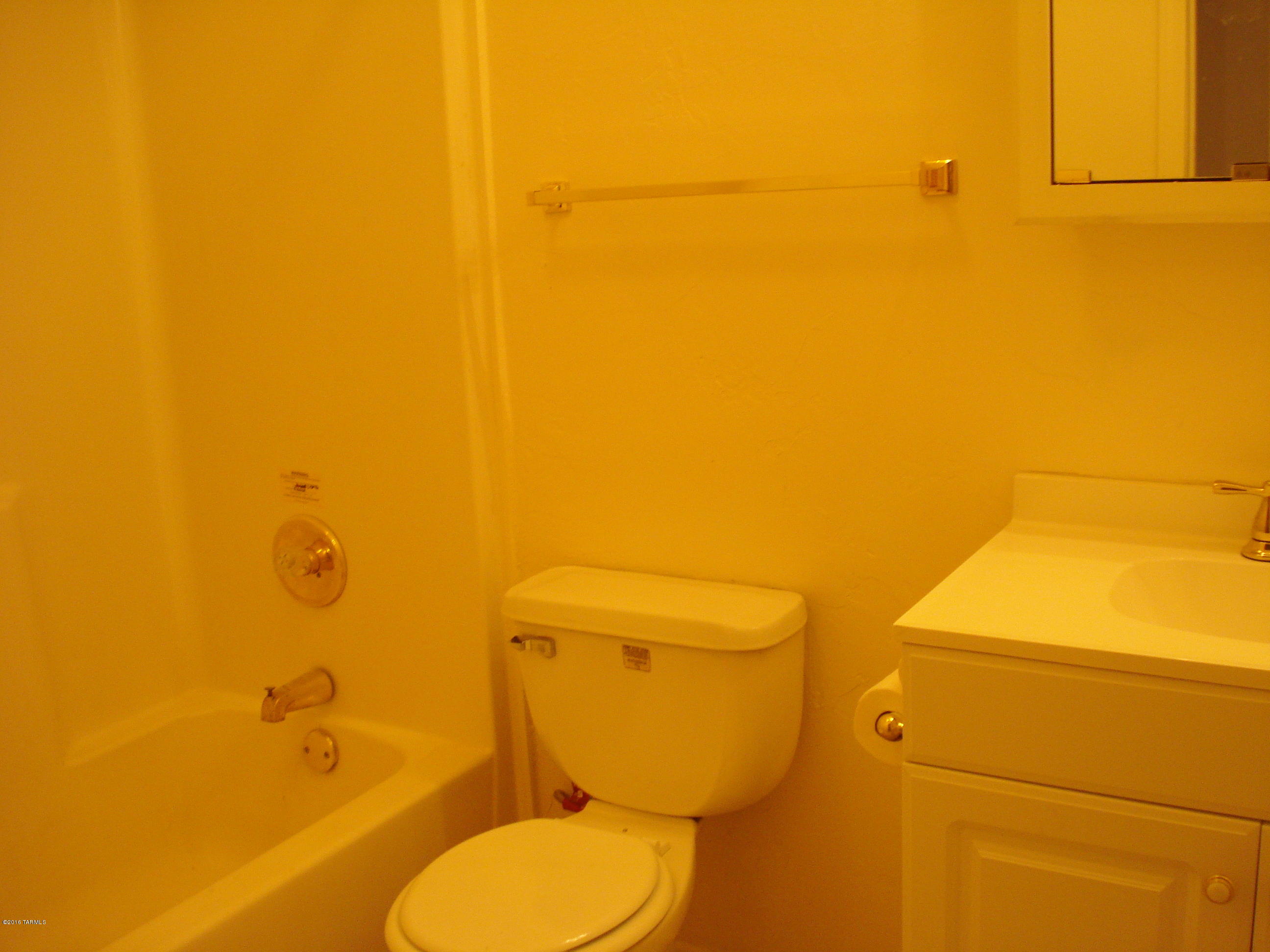 Mescal Lakes - Residential Lease