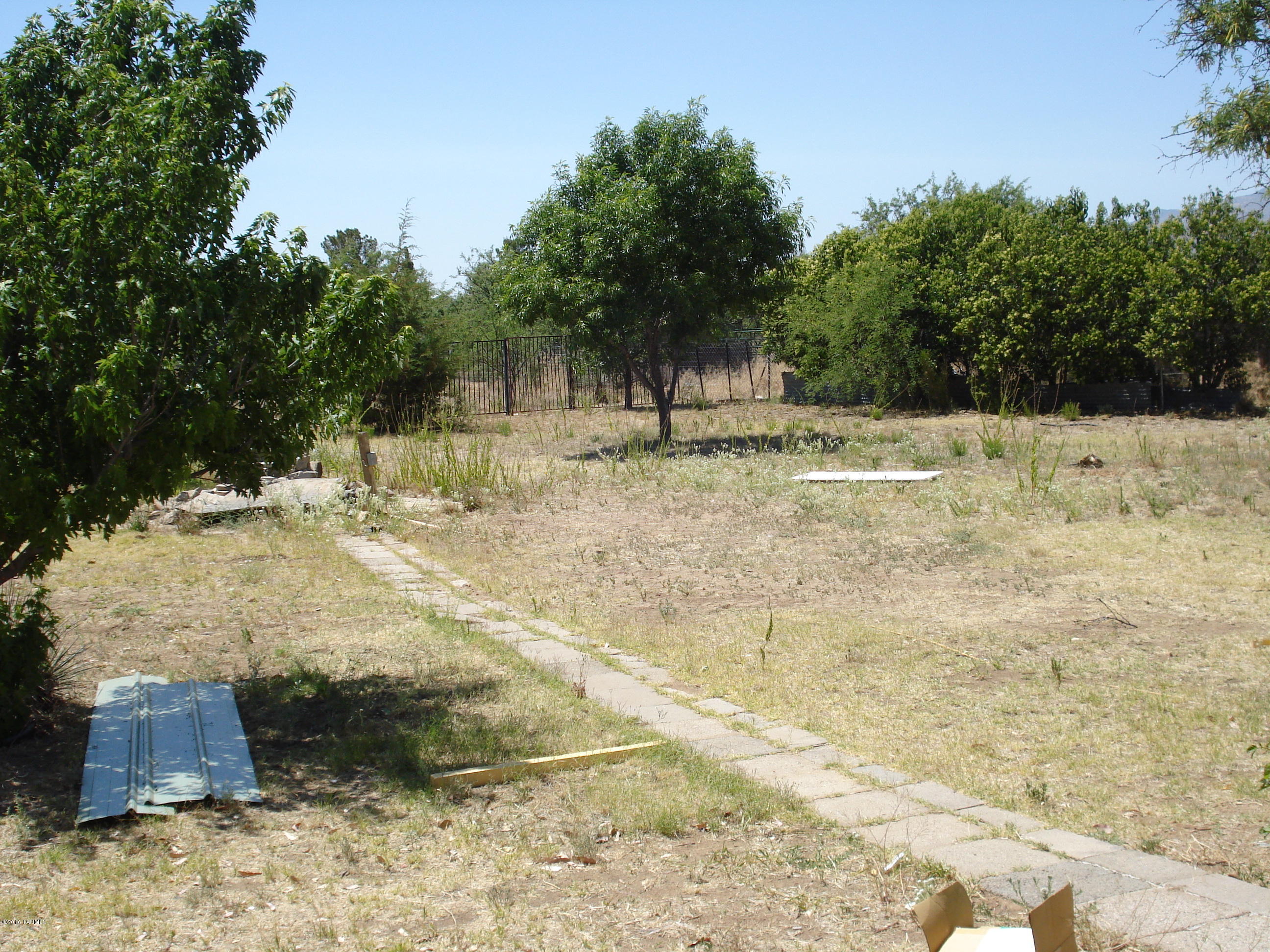 Mescal Lakes - Residential Lease
