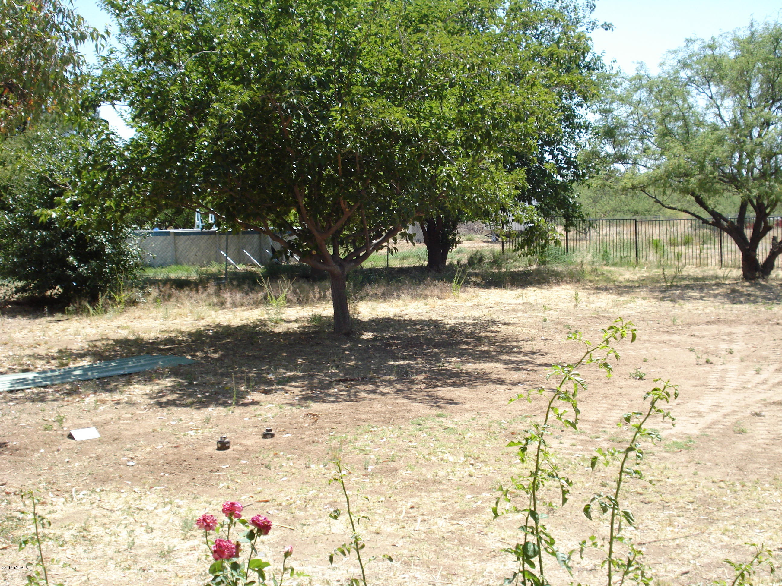 Mescal Lakes - Residential Lease
