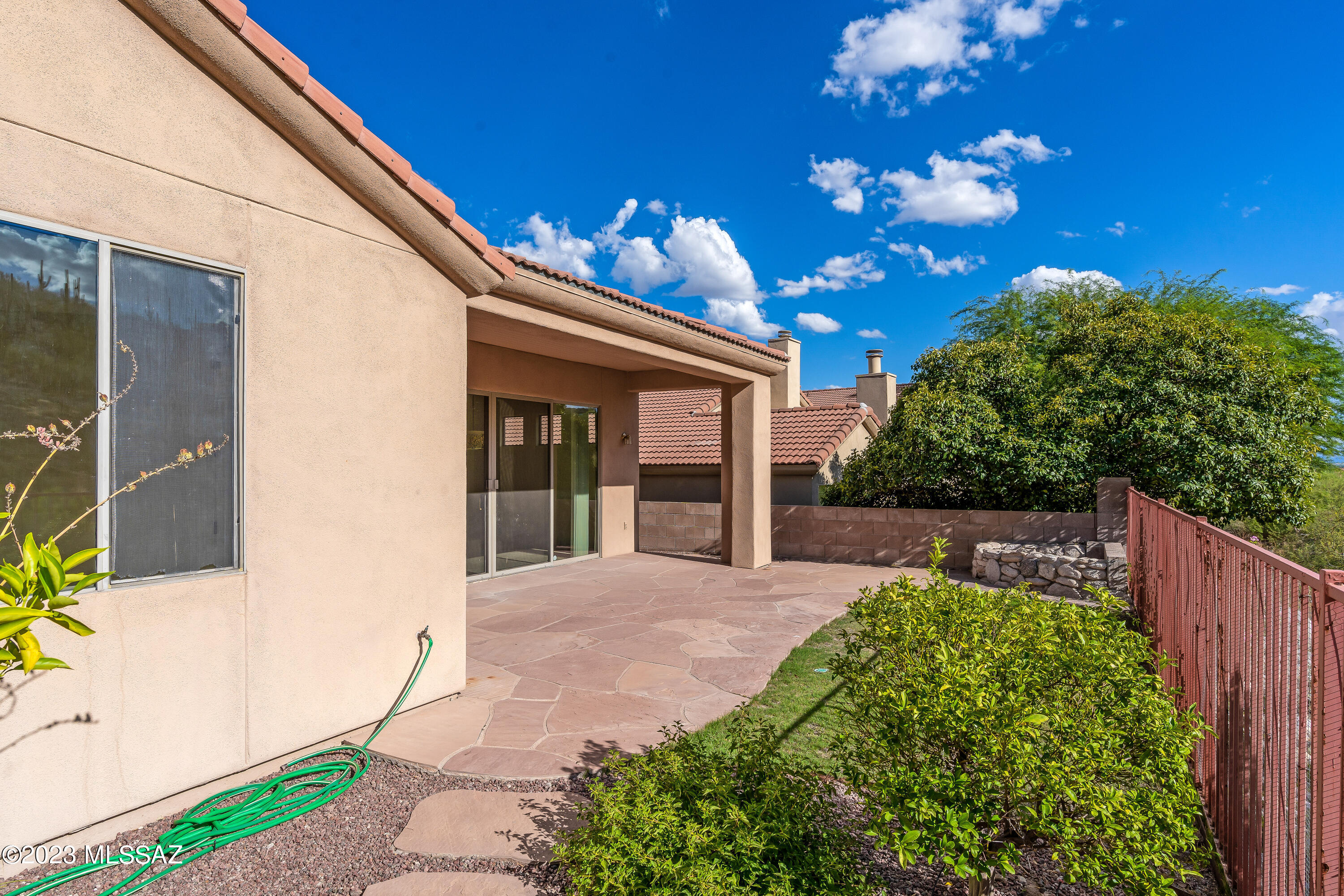 Sabino Mountain (1-290) - Residential Lease