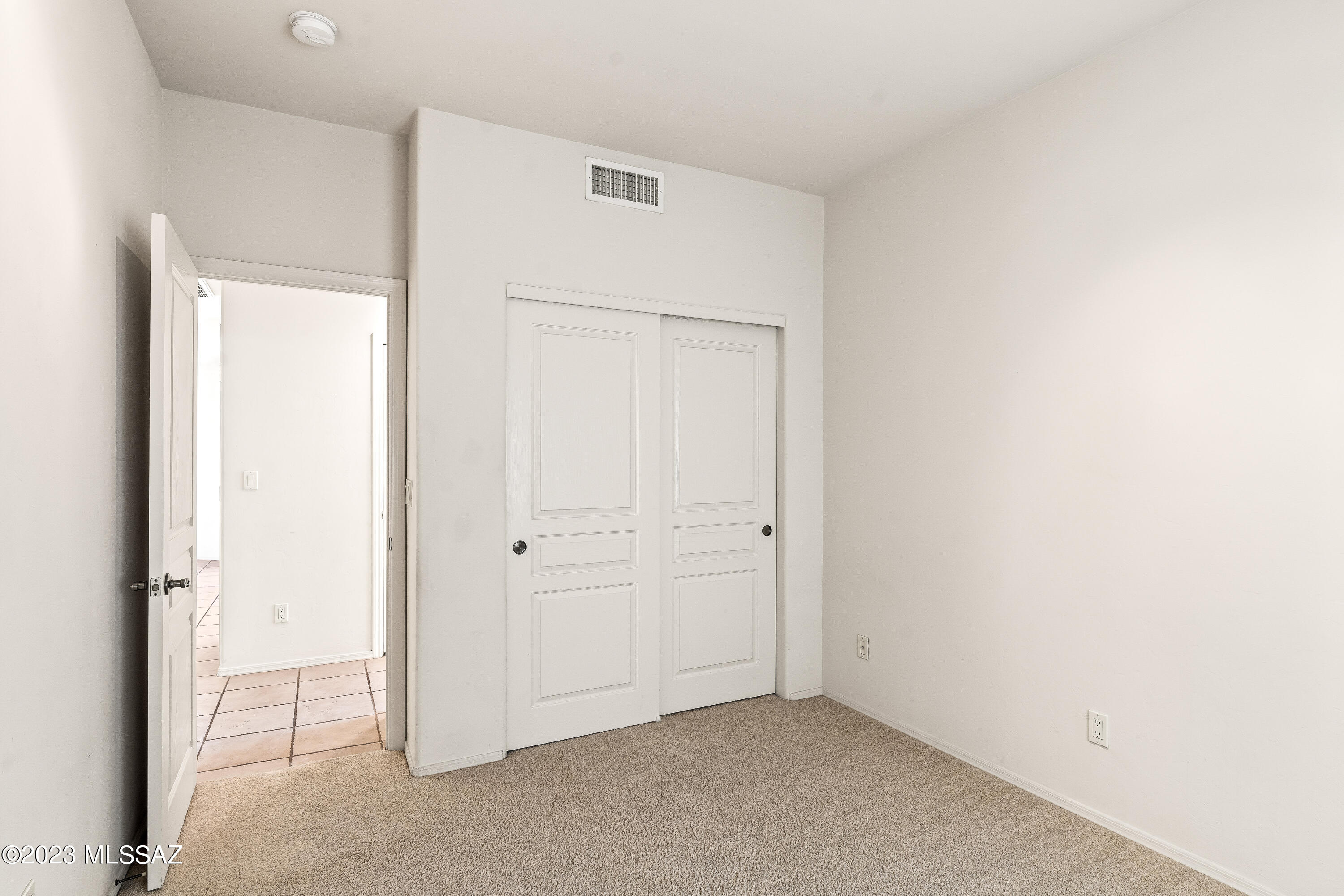 Sabino Mountain (1-290) - Residential Lease