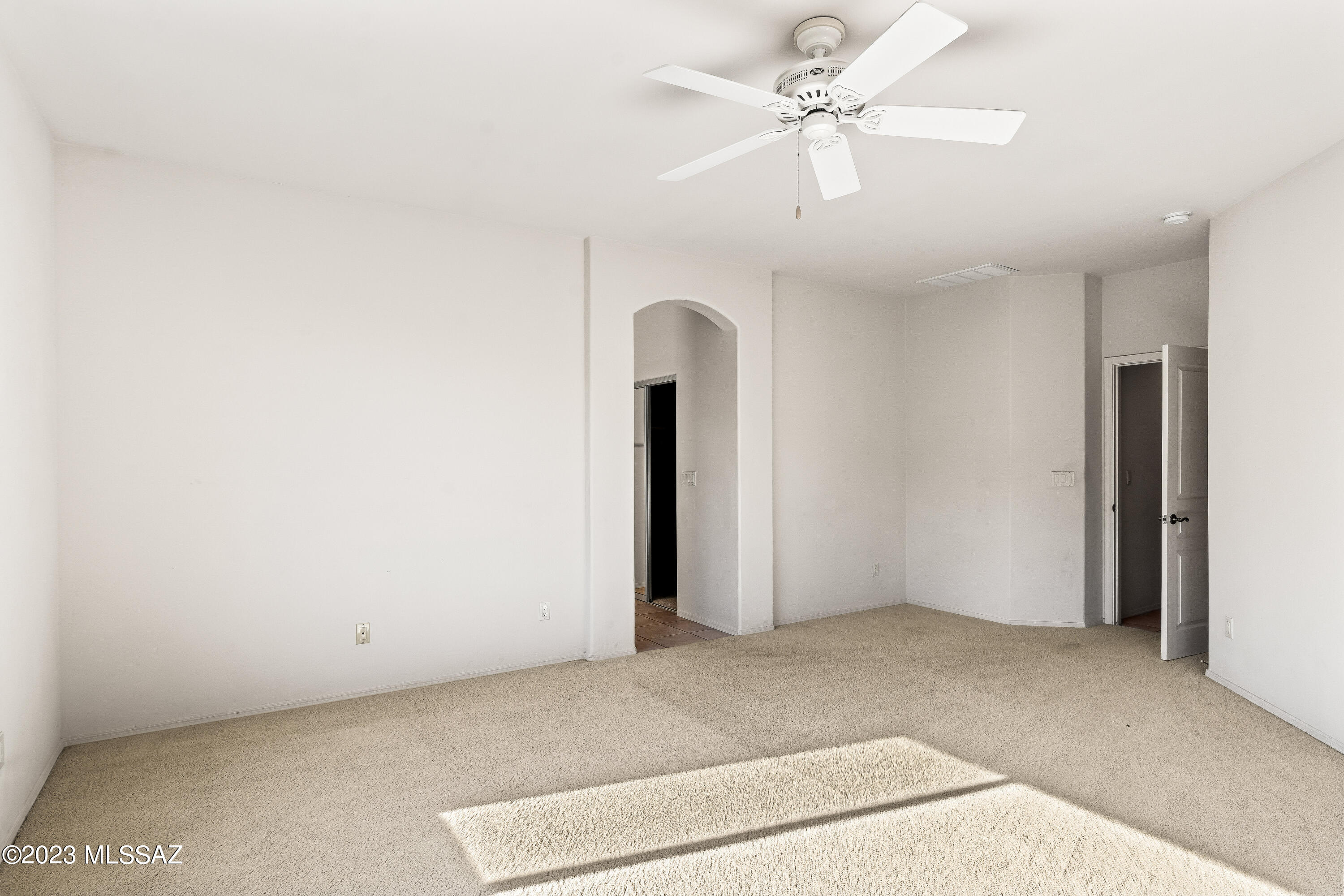 Sabino Mountain (1-290) - Residential Lease