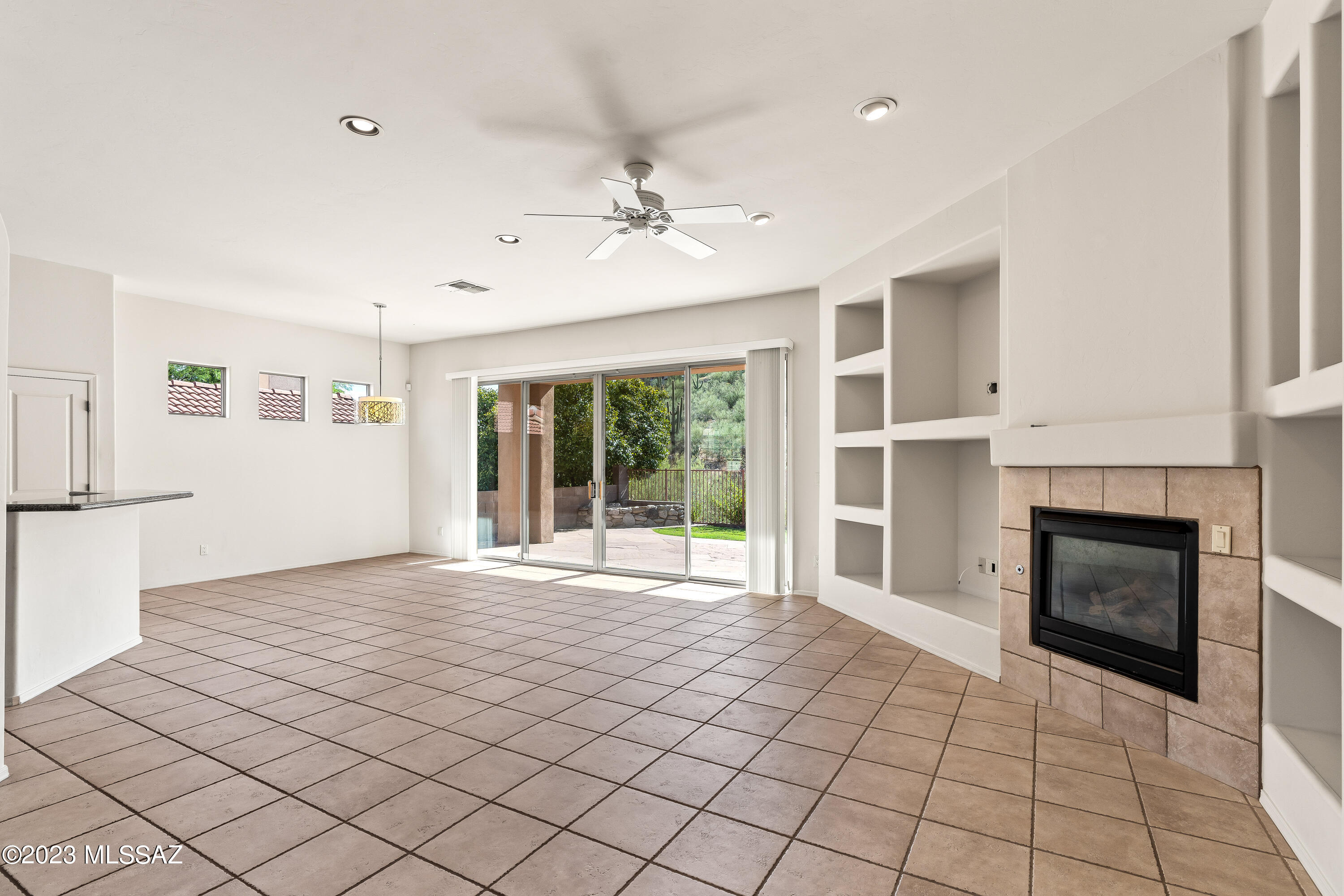 Sabino Mountain (1-290) - Residential Lease