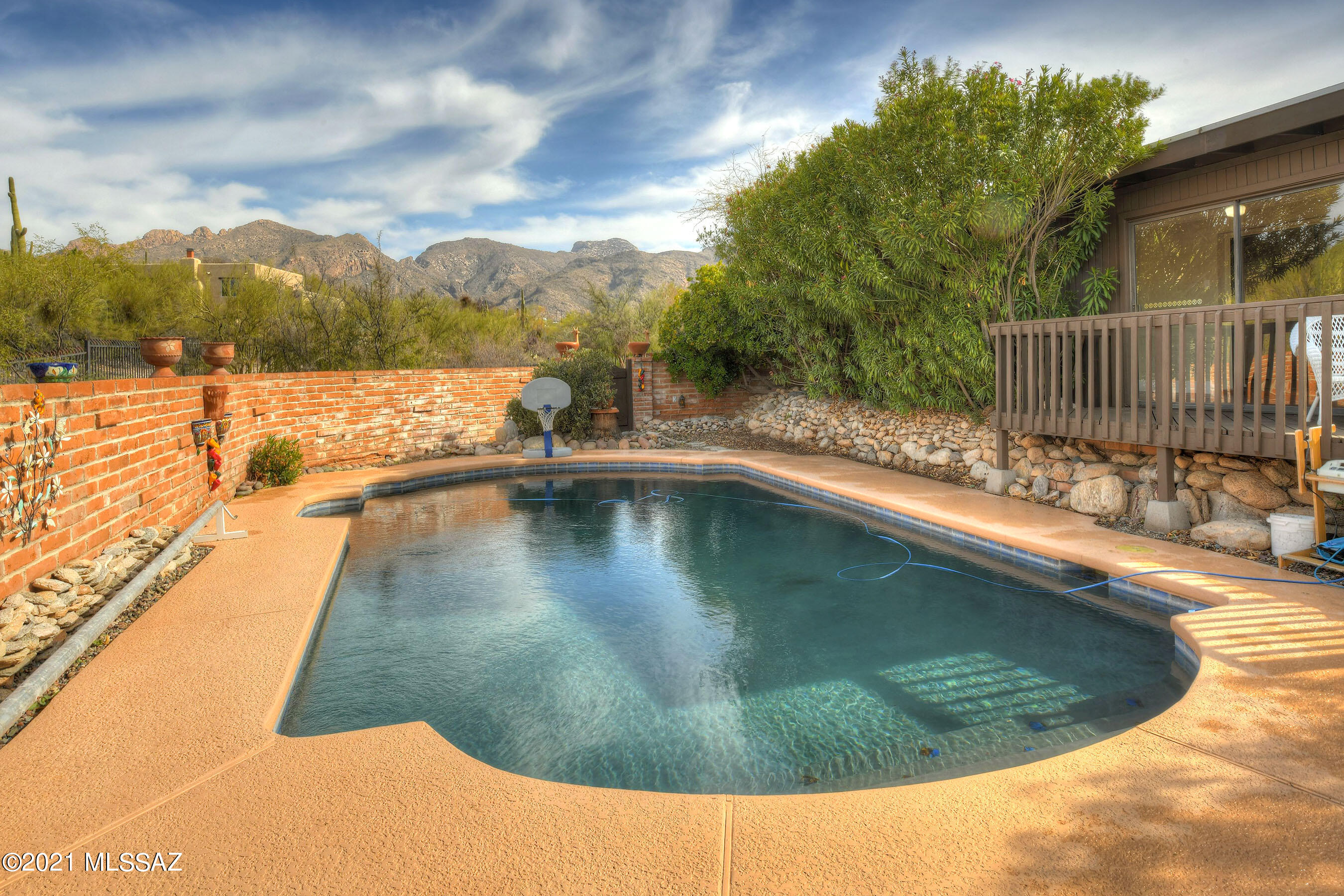 Santa Catalina Estates NO. 4 (1-180) - Residential
