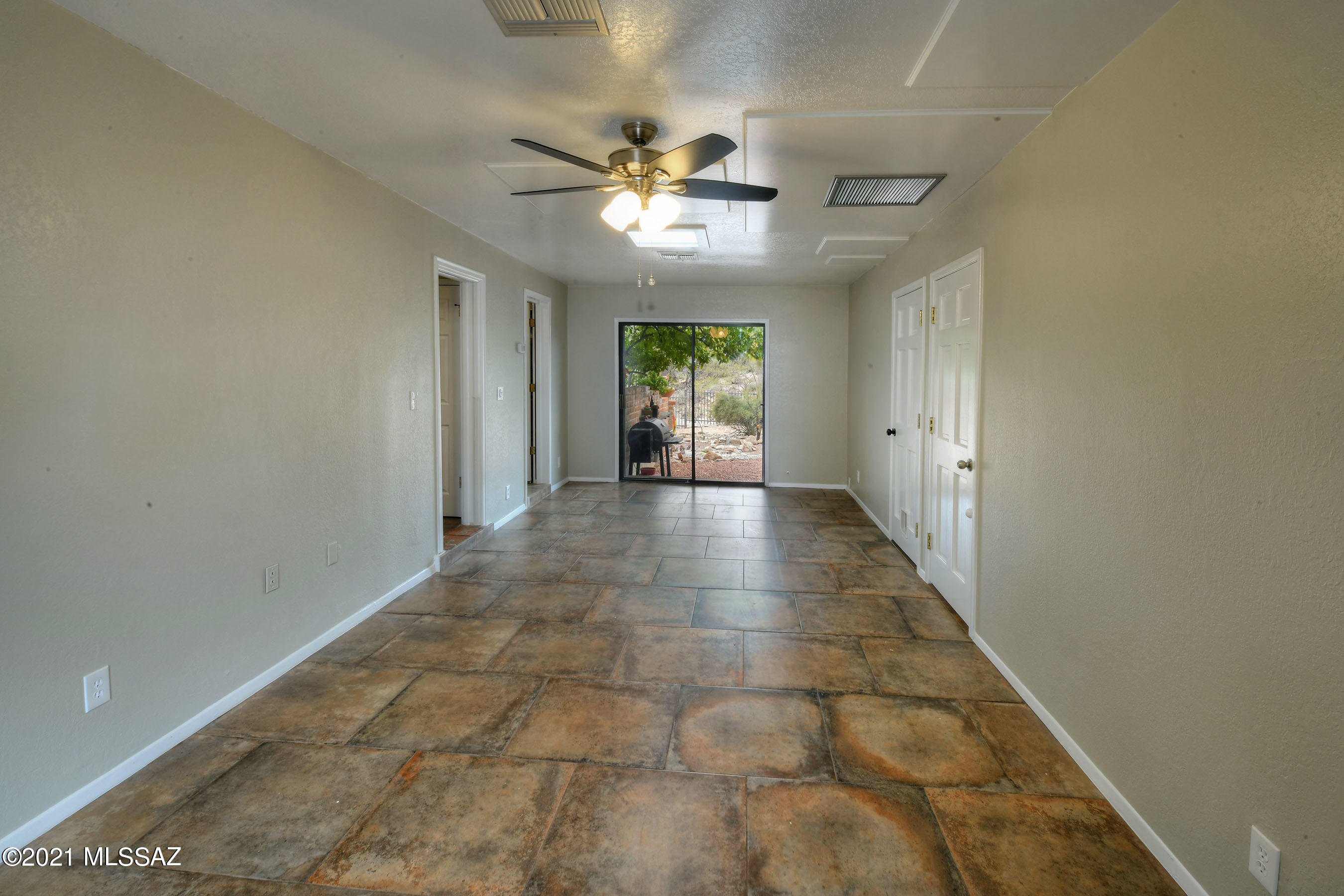 Santa Catalina Estates NO. 4 (1-180) - Residential