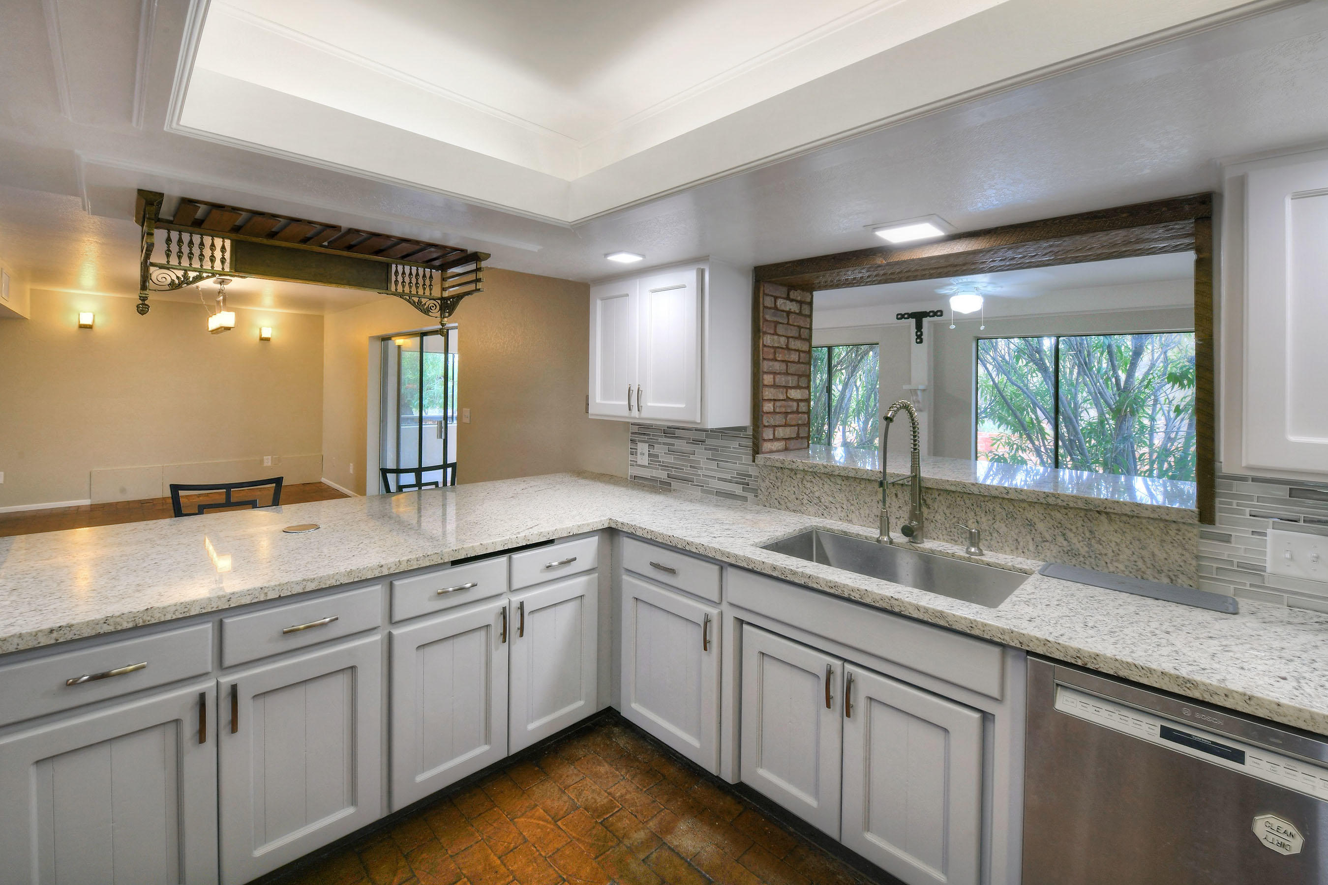 Santa Catalina Estates NO. 4 (1-180) - Residential