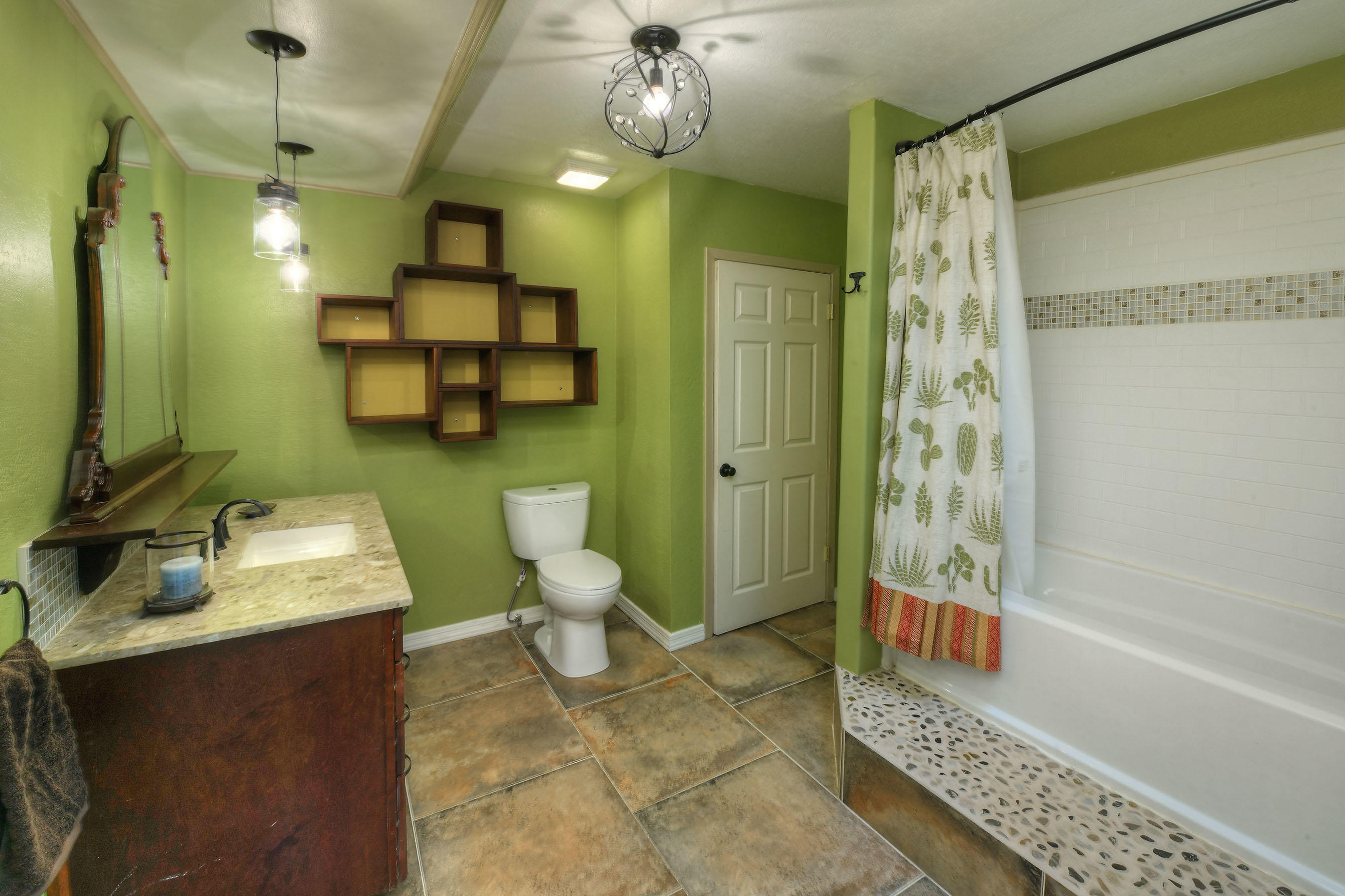 Santa Catalina Estates NO. 4 (1-180) - Residential