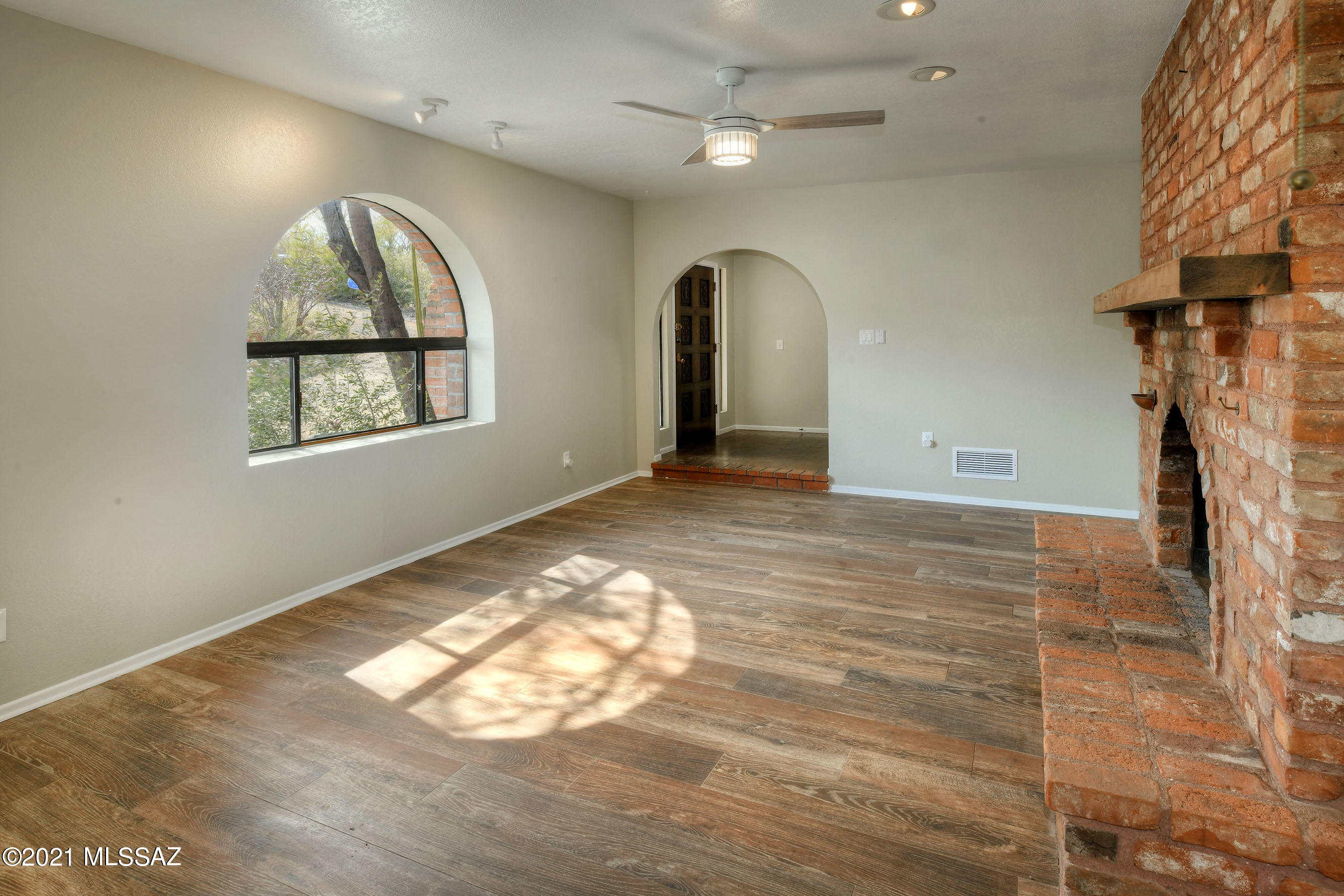 Santa Catalina Estates NO. 4 (1-180) - Residential