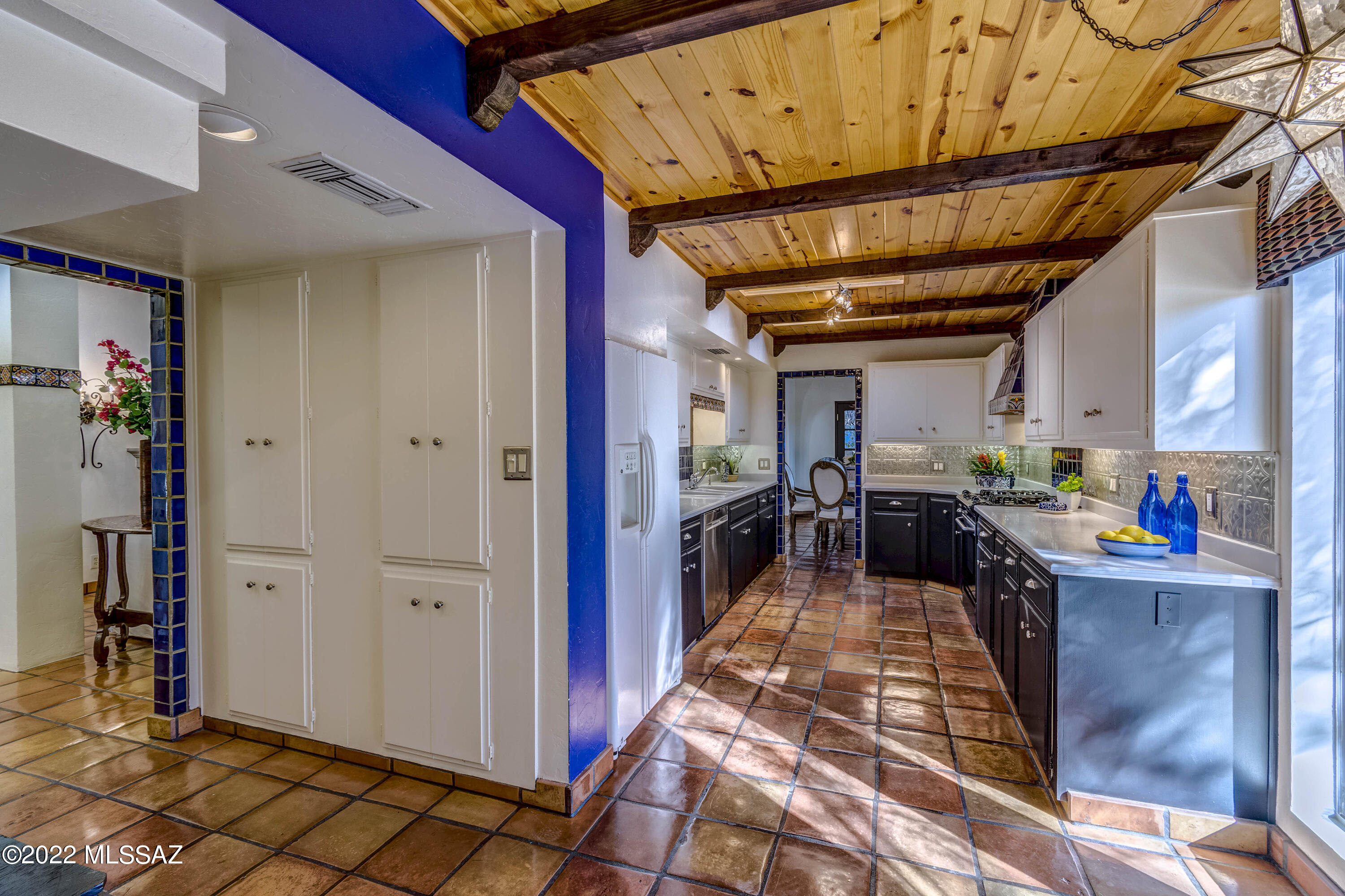 Casas De Oro(1-2) - Residential
